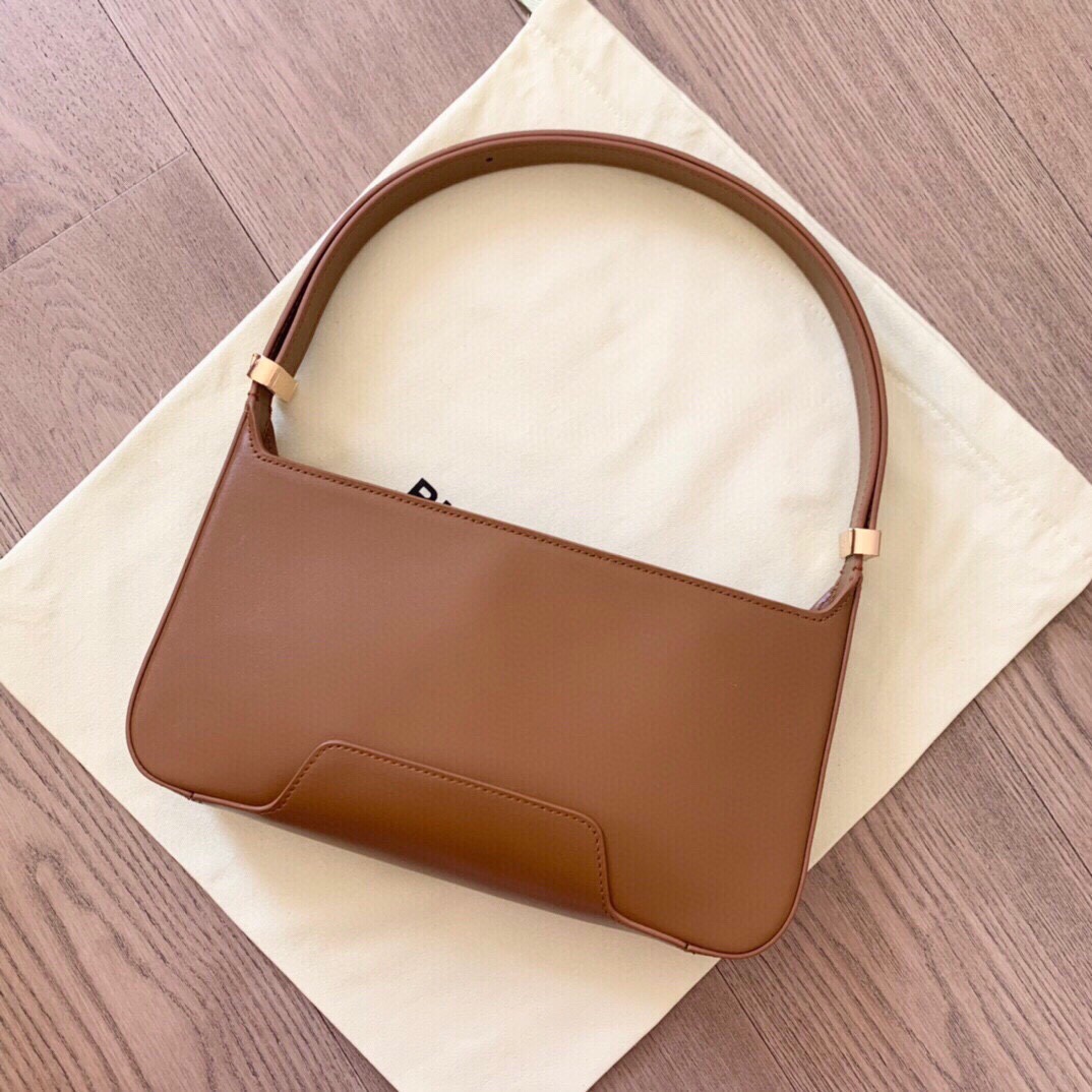 B**rry armpit bag-28x14x5cm
