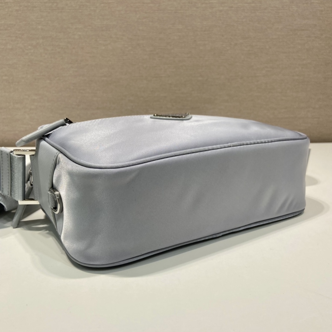 Pra*a 1bc167 crossbody bag -23*15*7cm