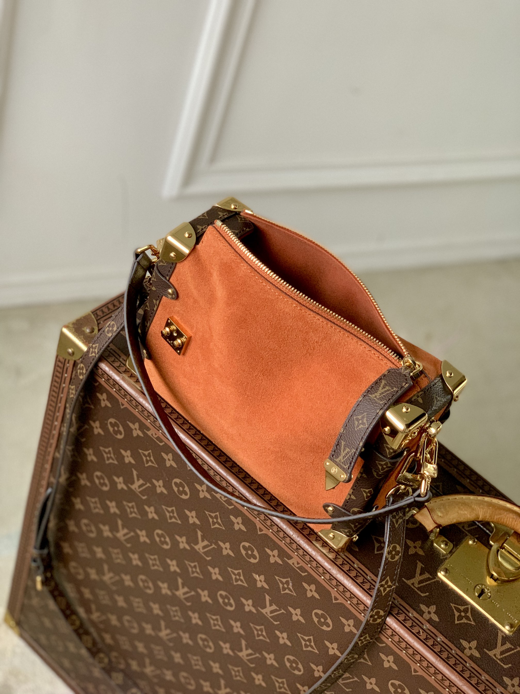 l0vis Vvtt0n monogram bags -16 x 8.5 x 23.5cm