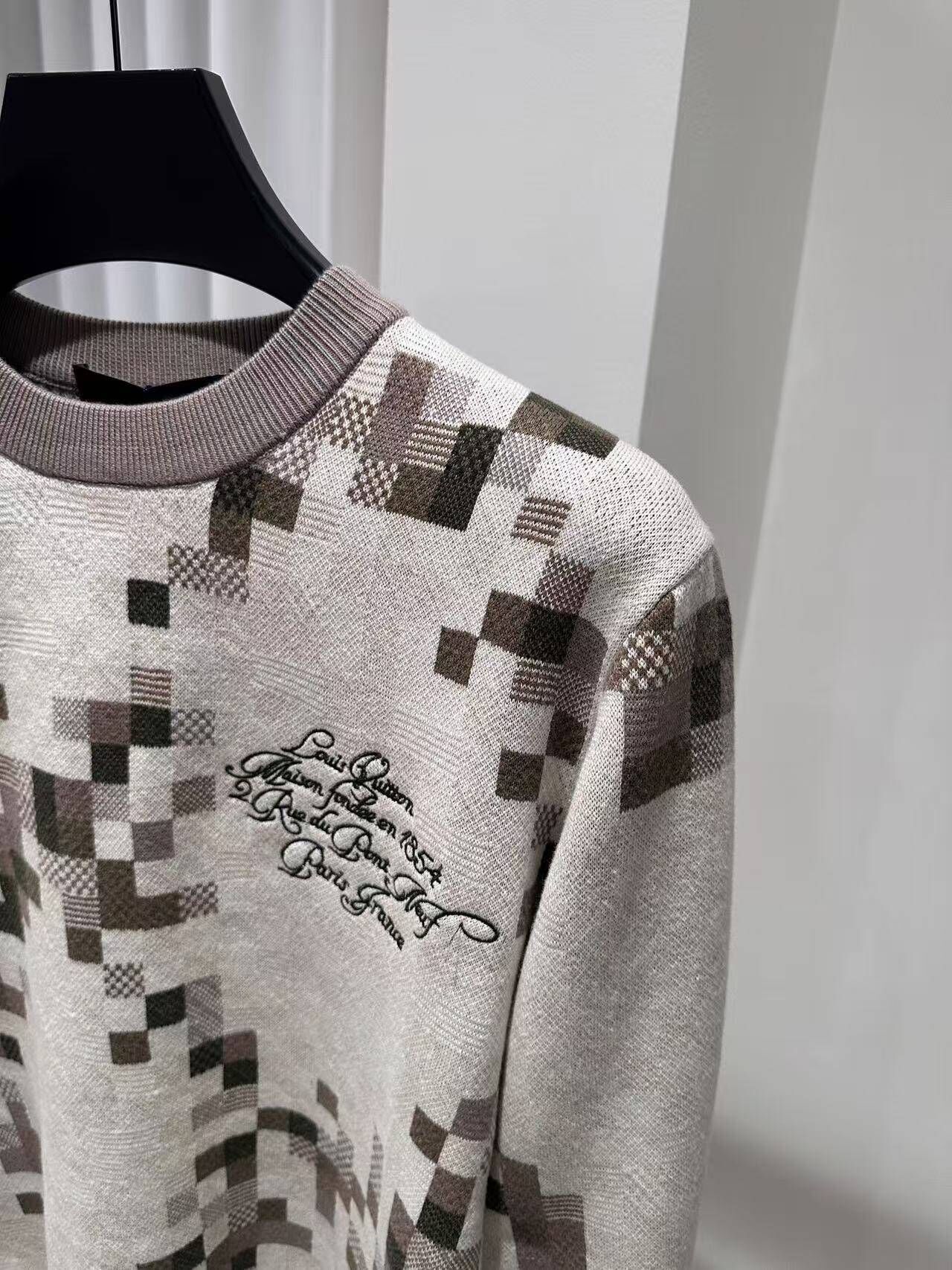 LV Sweater