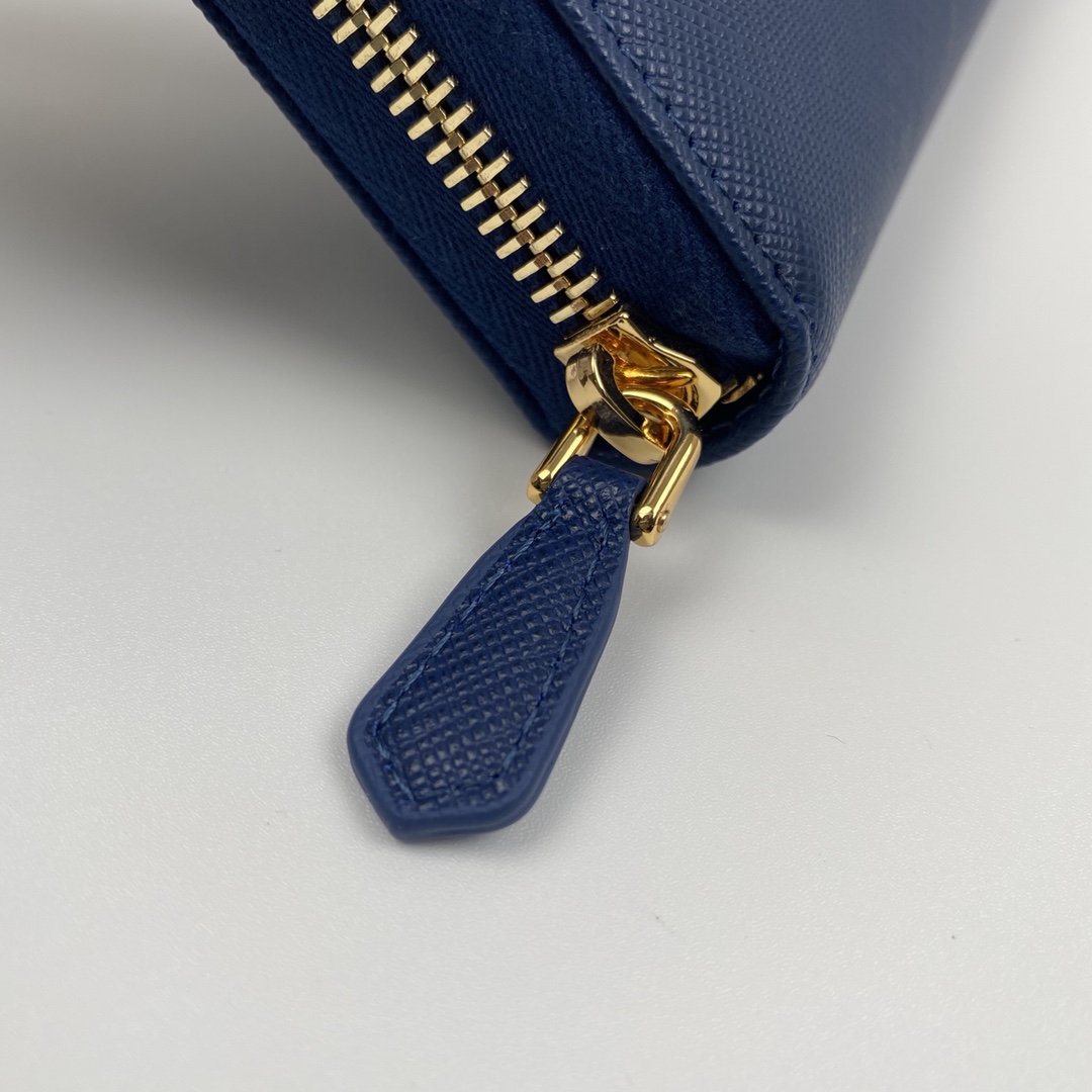 Pra*a wallet-20*10cm