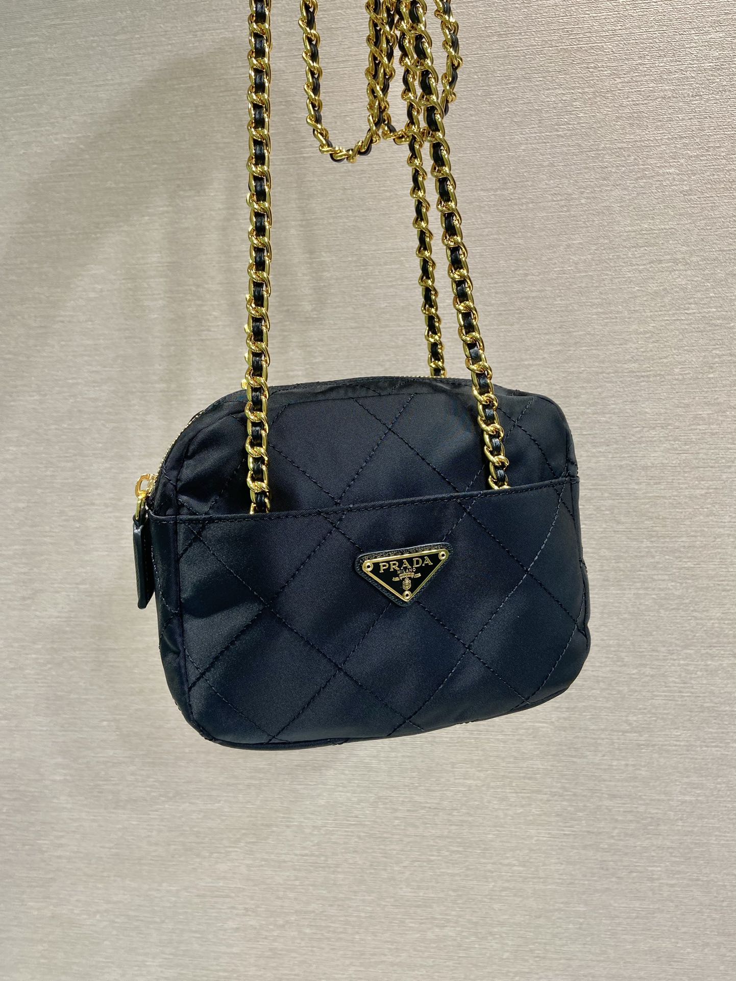 Pra*a 1bd632 vintage bag-19*14*6cm