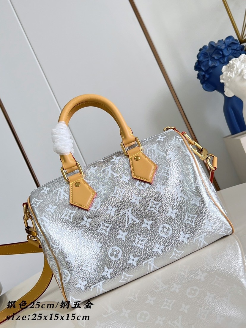 L0vis Vvtt0n Speedy P9 Bandoulière 25 H40-25 x 15 x 15CM