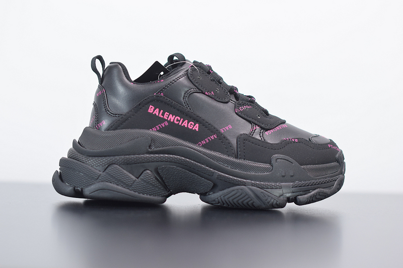 Ba*len*cia*ga triple s