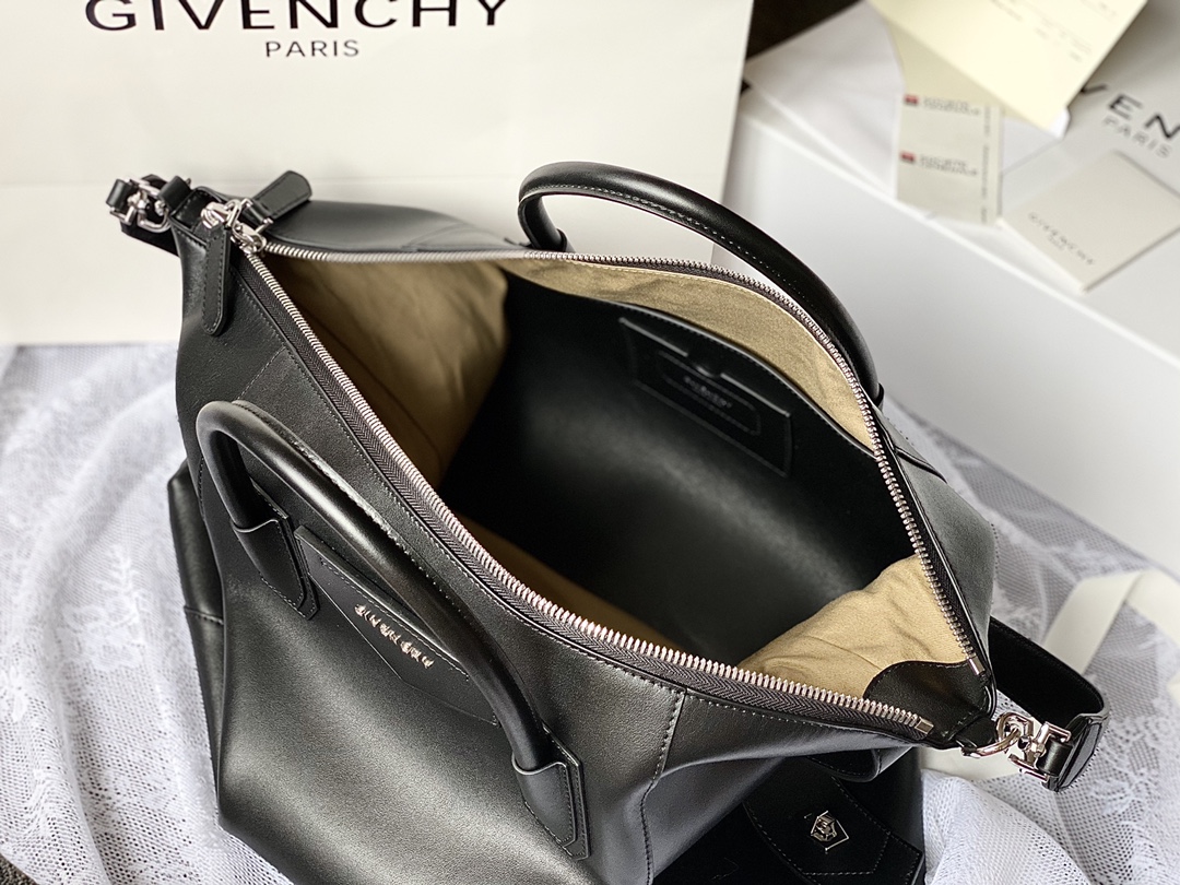G1uenchy antigona soft tote-30*8*25&45*9*35cm