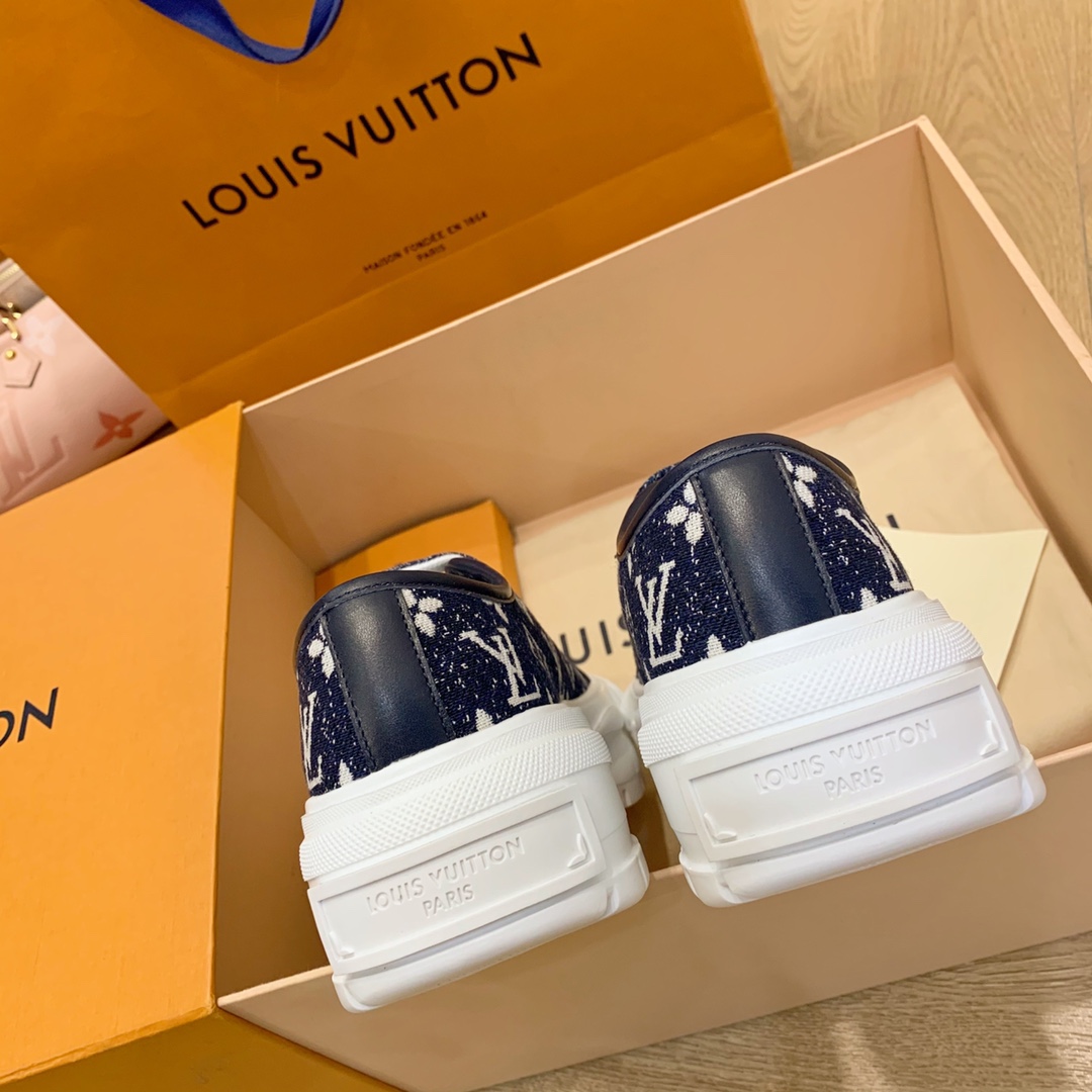 l0*is V*t0n sneakers(eu35-eu41)