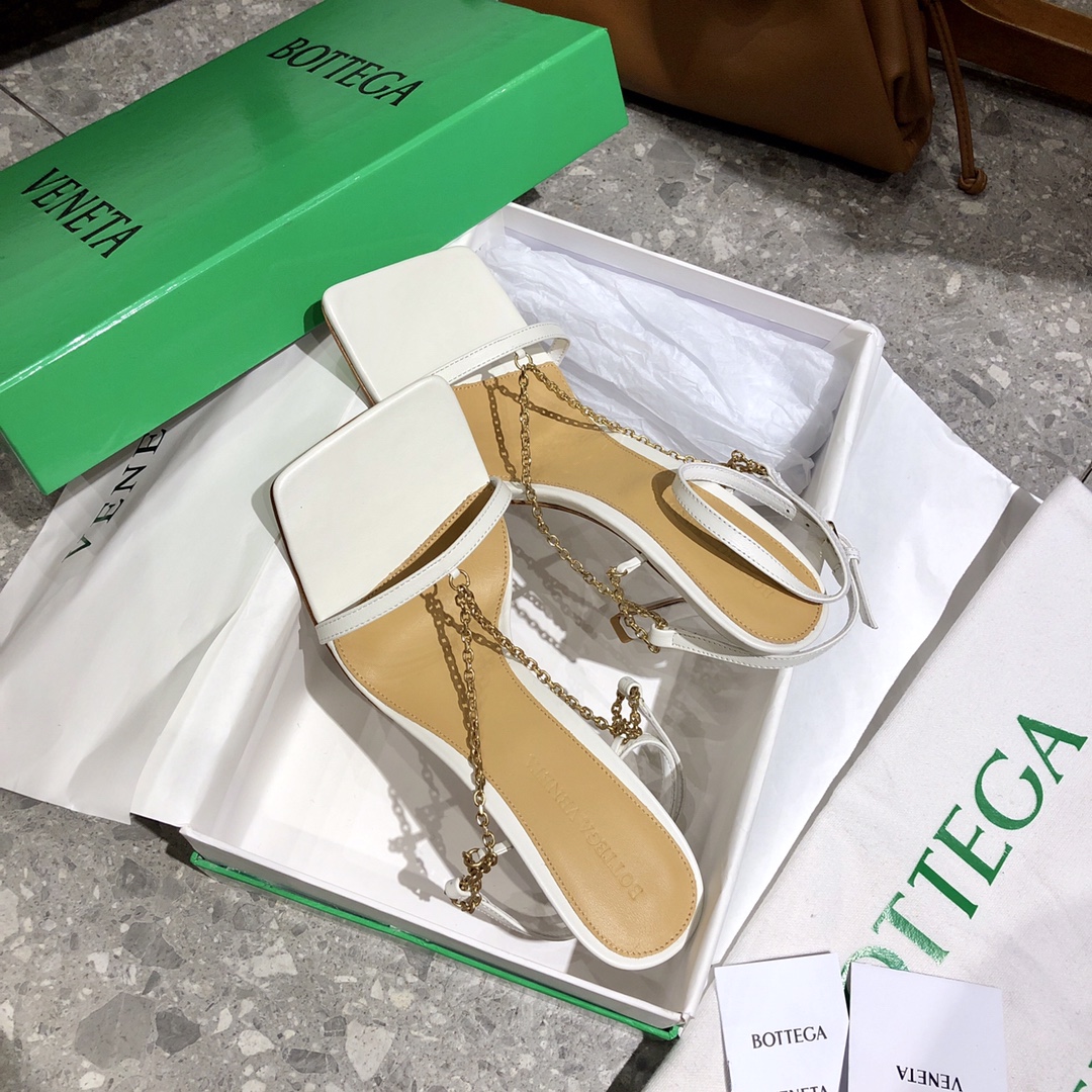 b0tte*a Ven*ta 2021ss heels