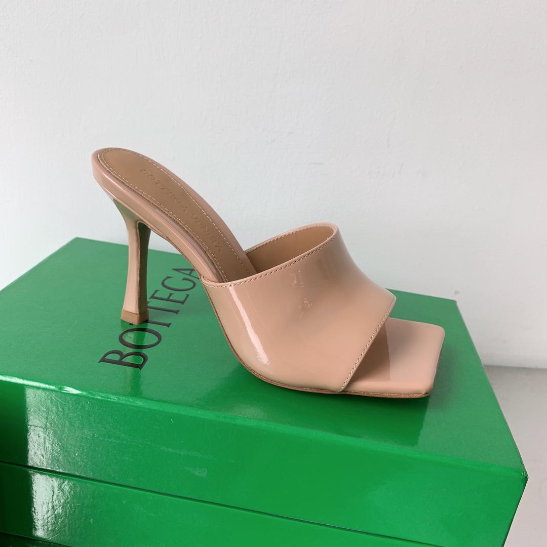 b0tte*a Ven*ta heels