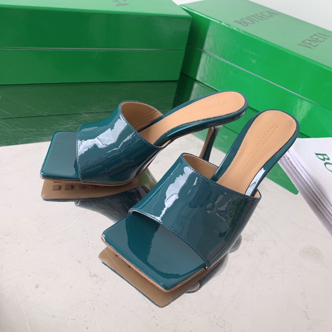 b0tte*a Ven*ta heels