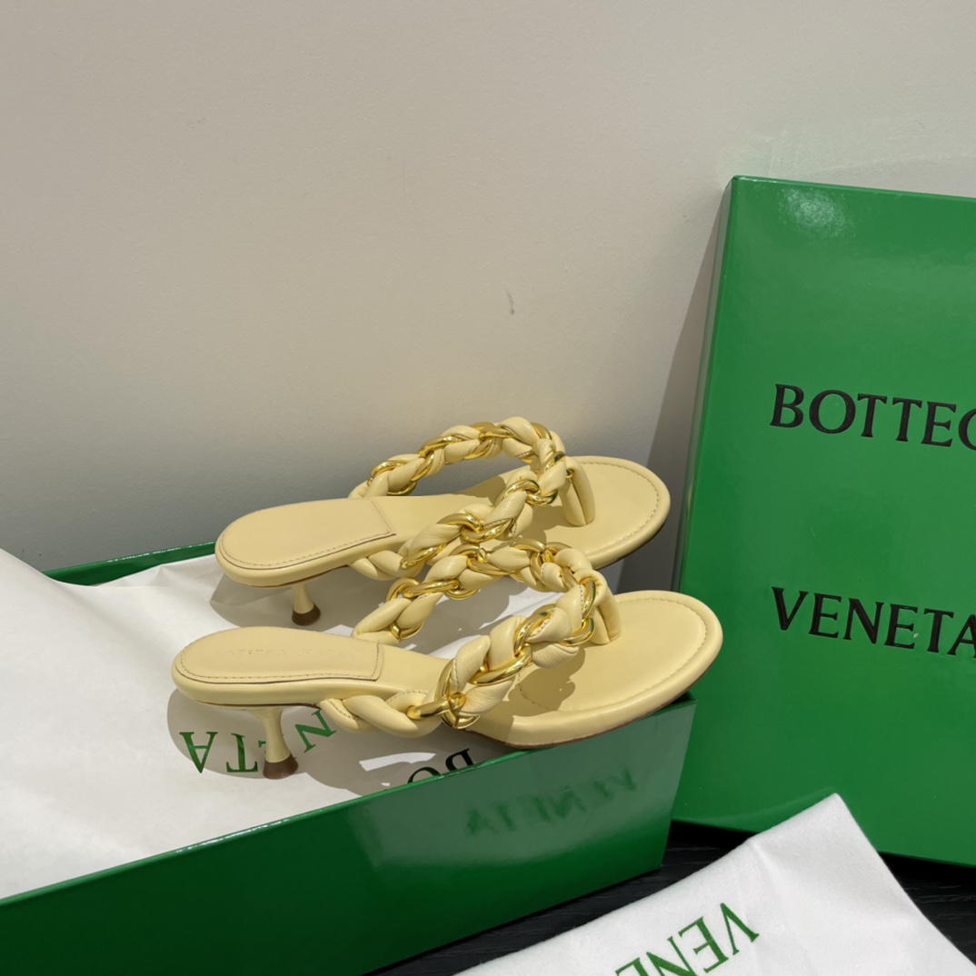 b0tte*a Ven*ta heels