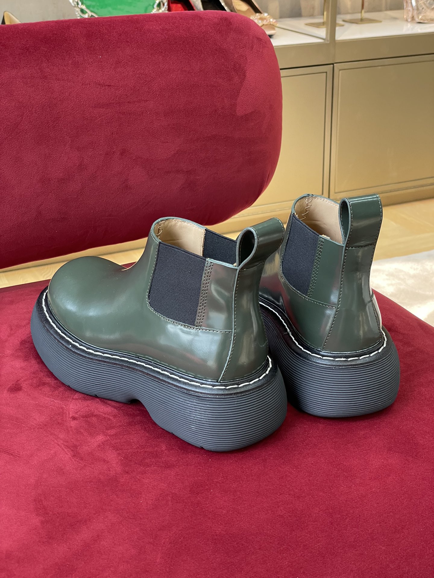 b0tte*a Ven*ta bounce boots(size 35-45)