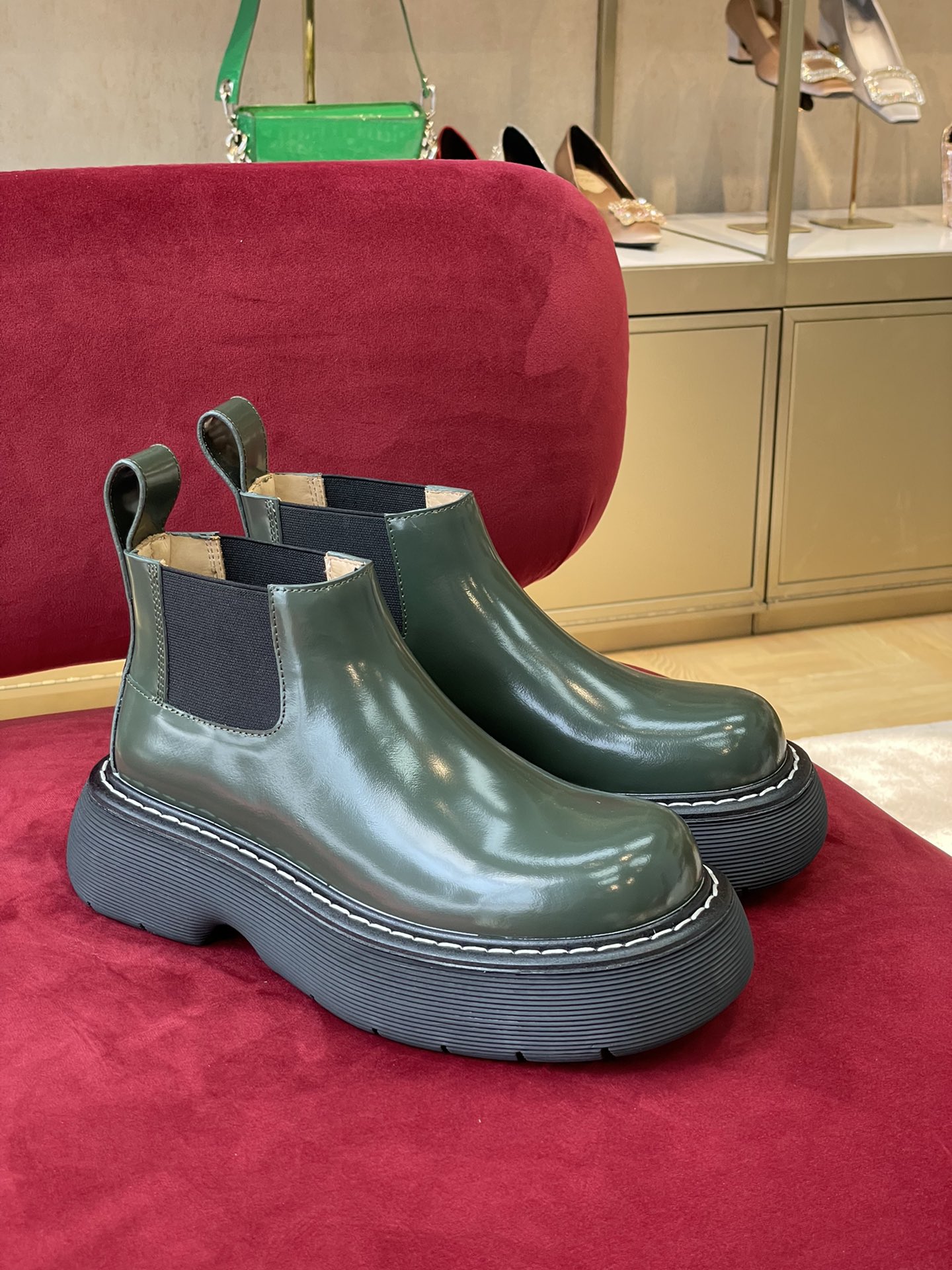 b0tte*a Ven*ta bounce boots(size 35-45)