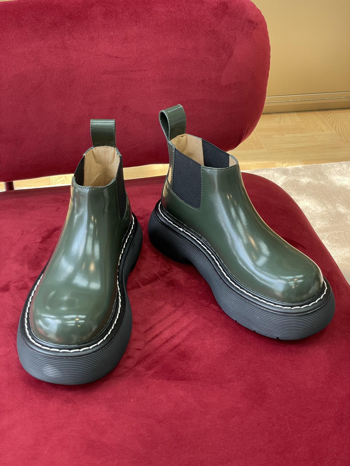 b0tte*a Ven*ta bounce boots(size 35-45)