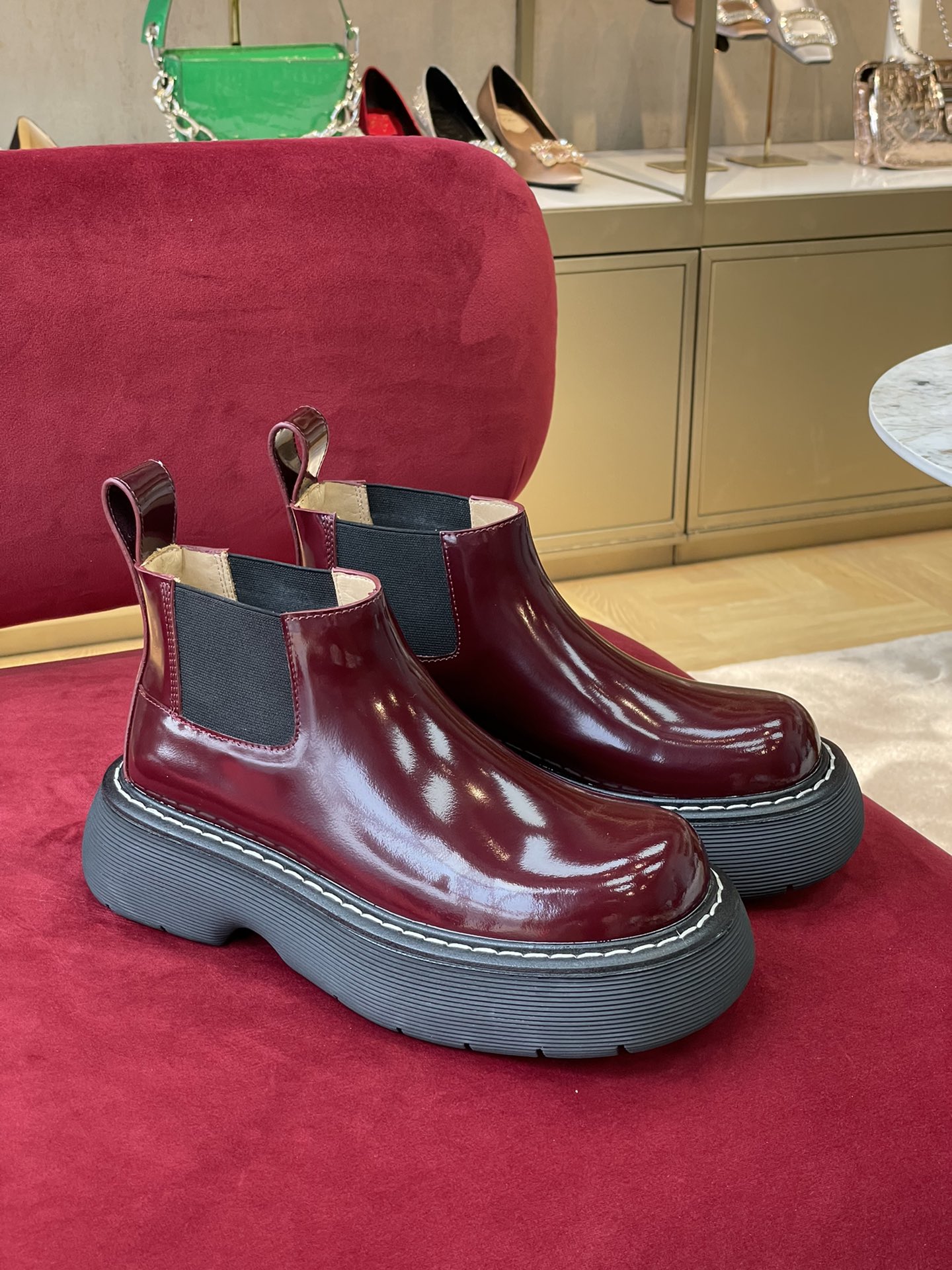 b0tte*a Ven*ta bounce boots(size 35-45)