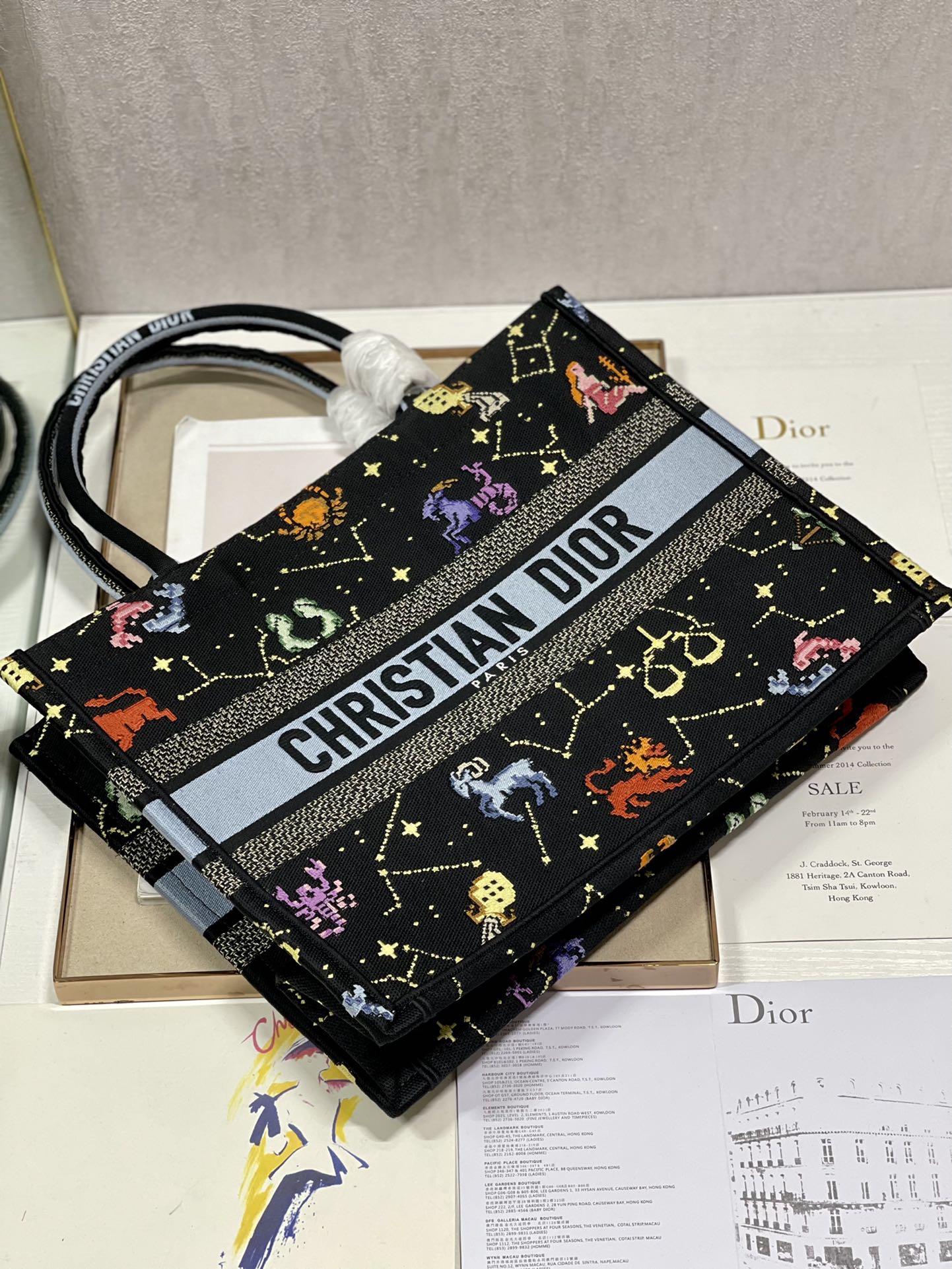 D*or small book tote-36.5cm