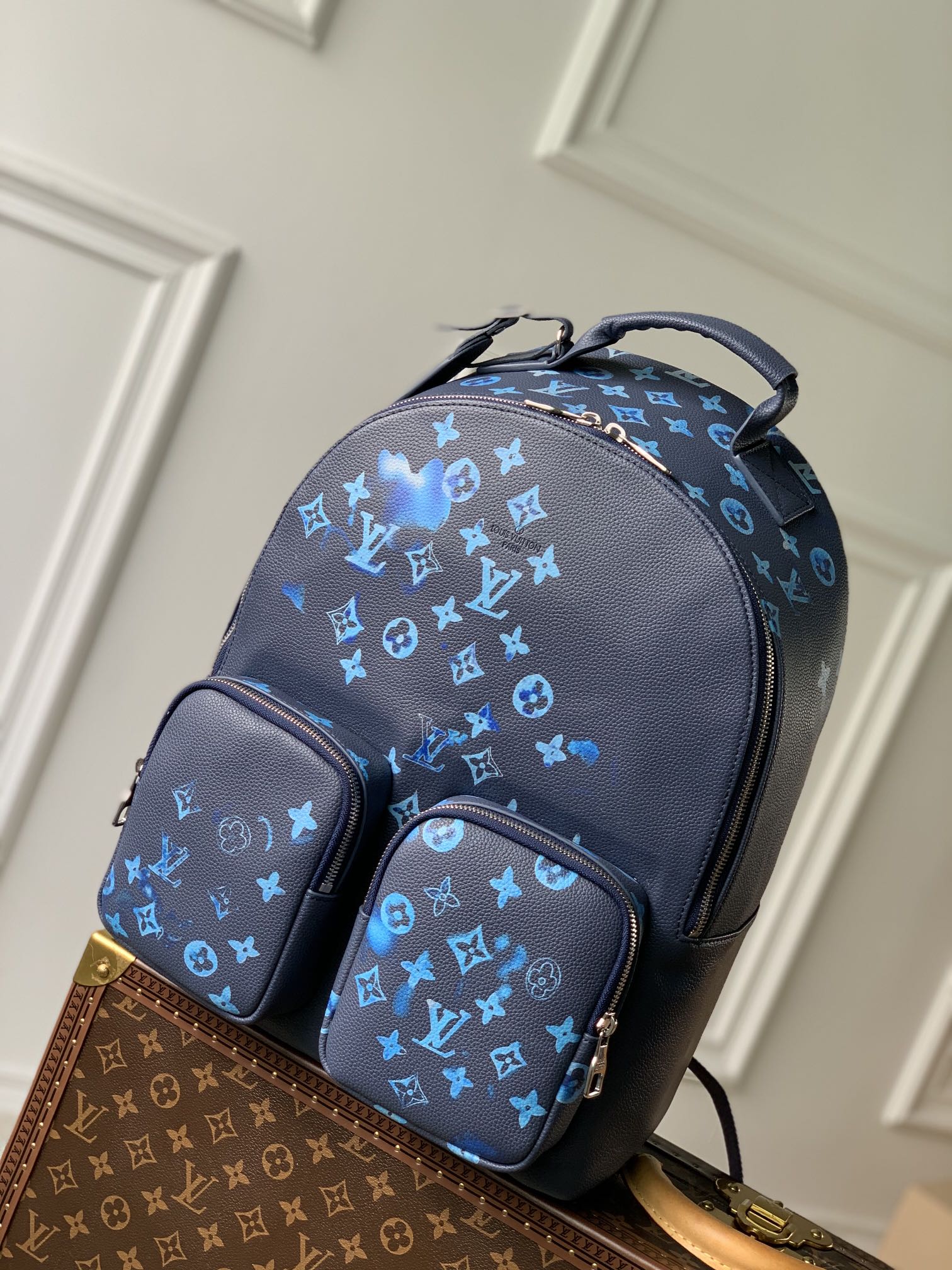 l0*is V*t0n m57841 multipocket backpack-30*40*16cm