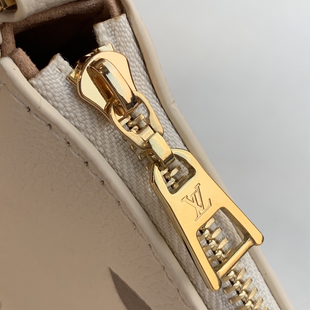 l0*is V*t0n multi pochette accessories-24 x 13.5 x 4cm