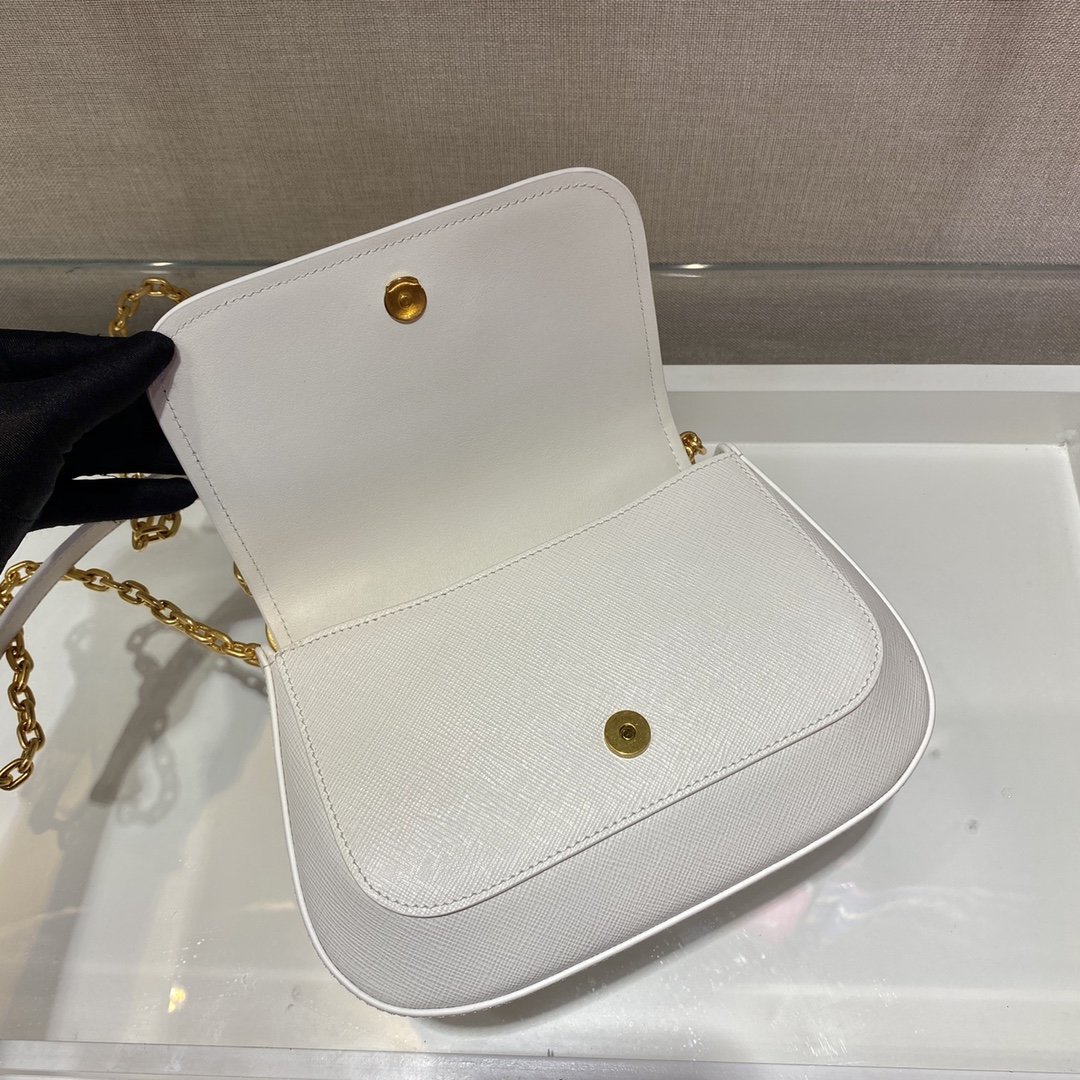 Pra*a saffiano chain bag1bd275-22*14*7cm