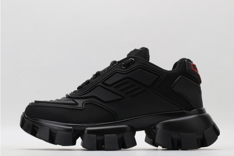 Pra*a sneaker