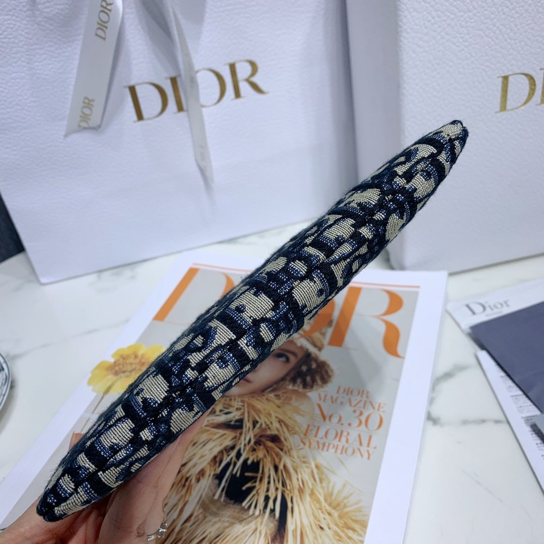 D*or oblique wallet-21*15cm