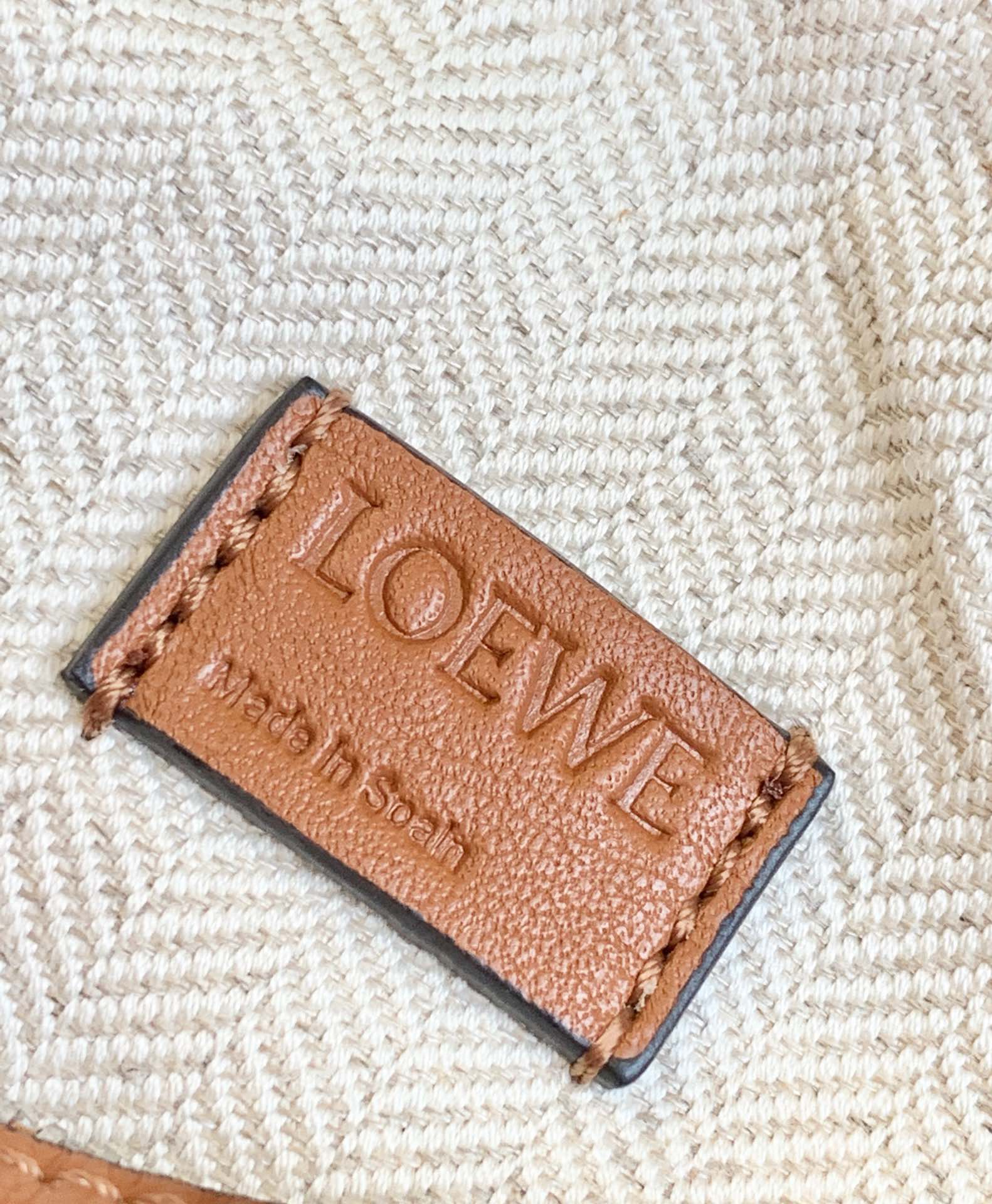 L0ew* puzzle mini bag-18*11*7.5cm