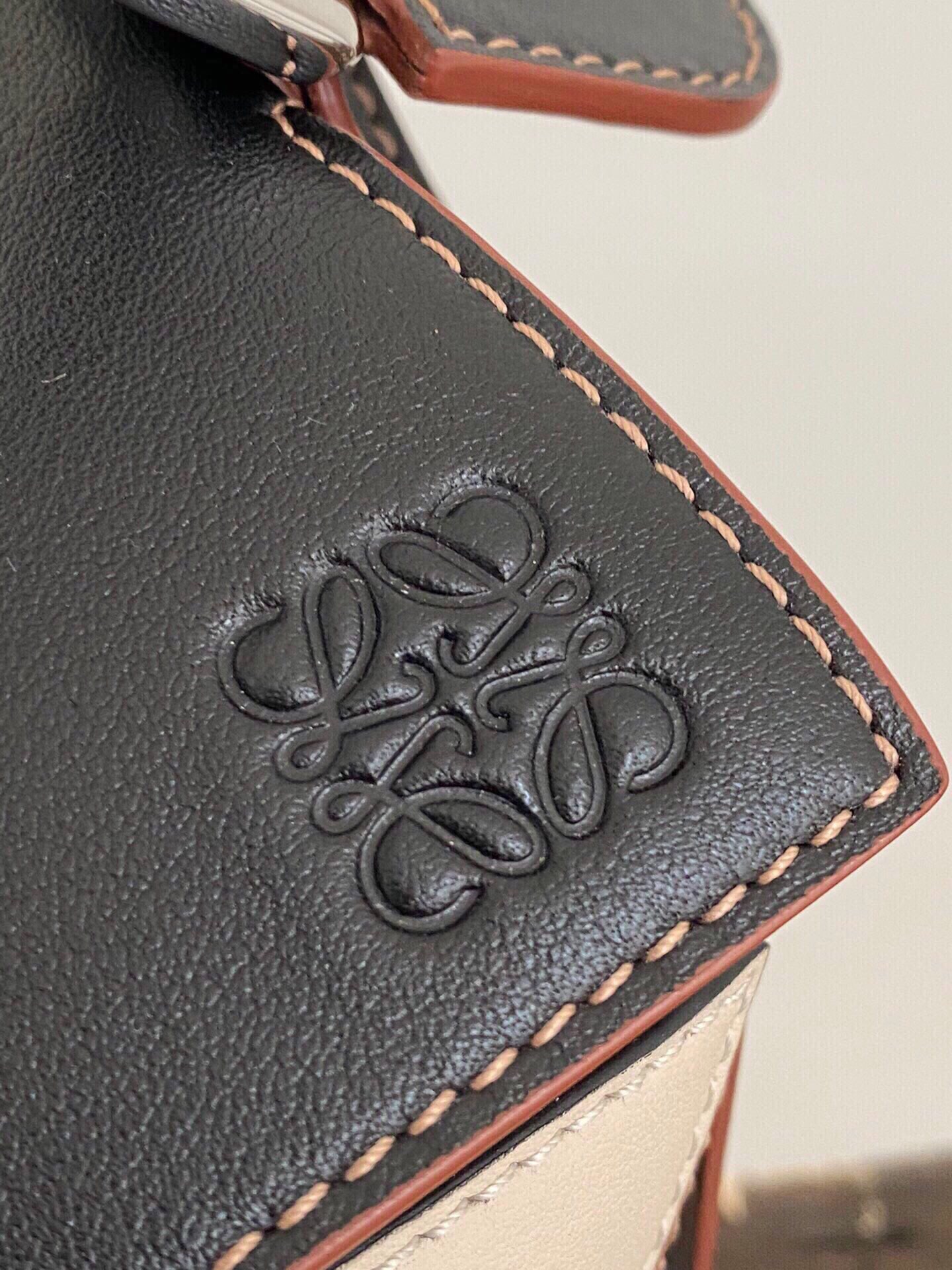 L0ew* puzzle small bag-24*10*14cm