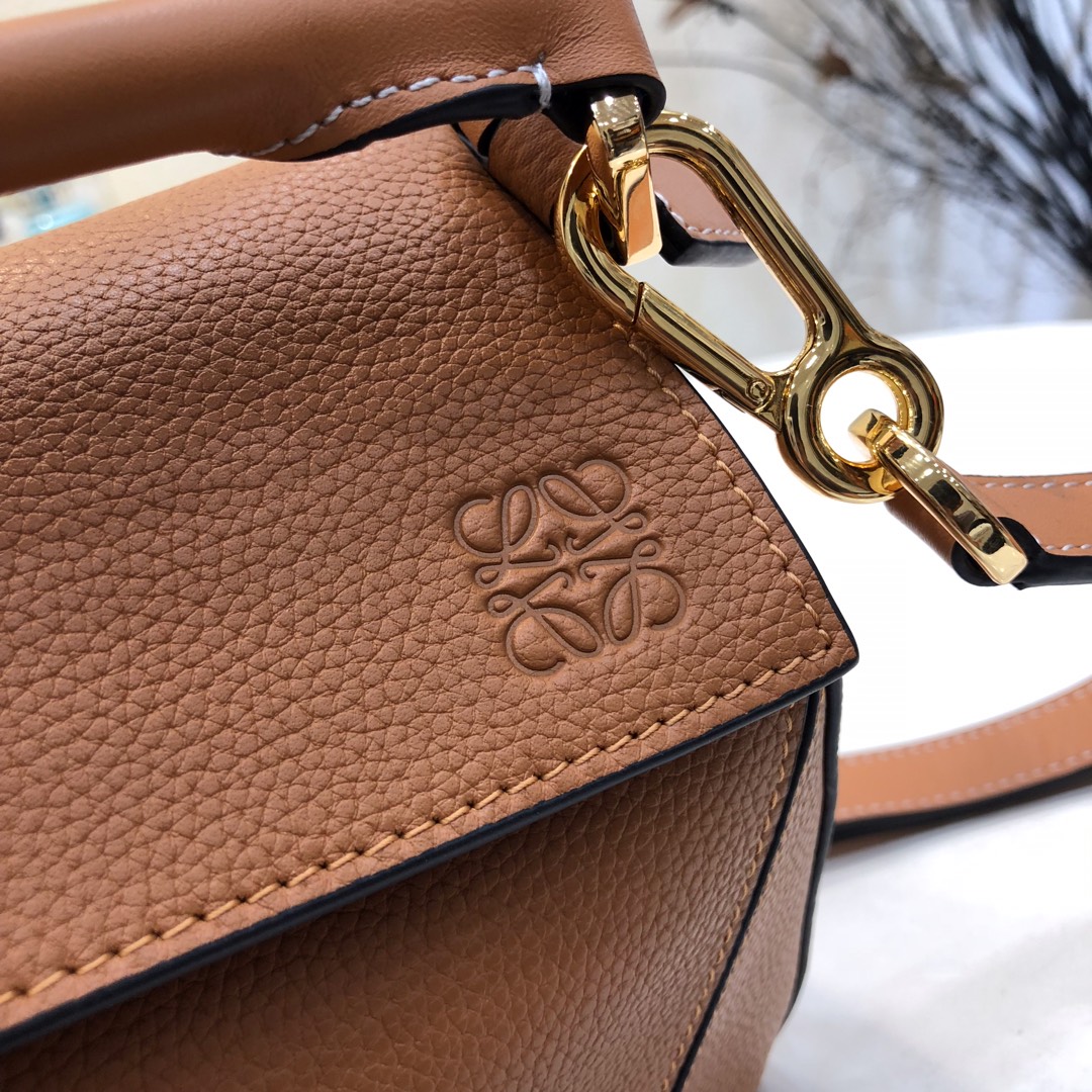 L0ew* puzzle small bag-24*10*14cm