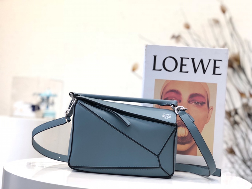L0ew* puzzle small bag-24*10*14cm