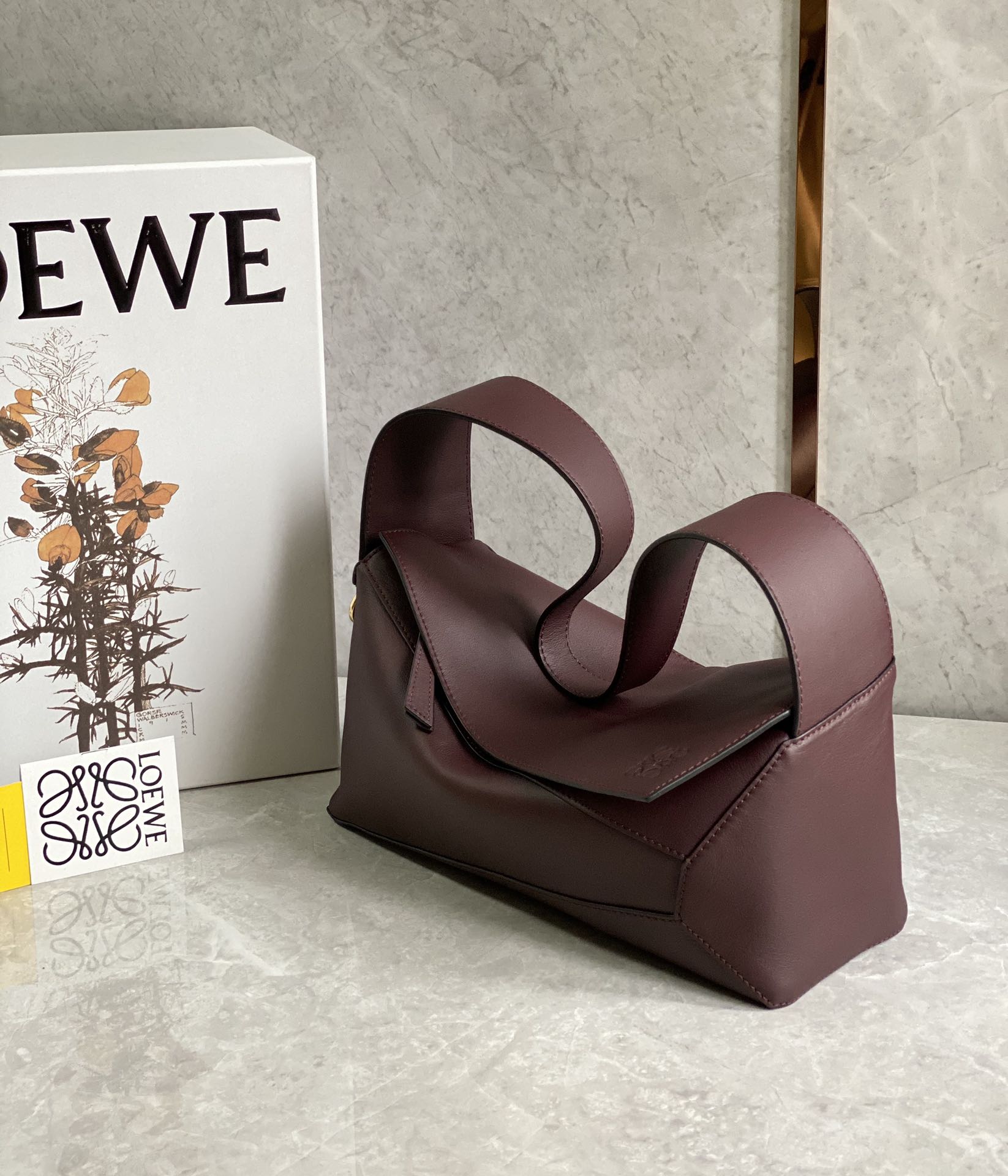 L0ew* puzzle medium bag-29*18*12cm