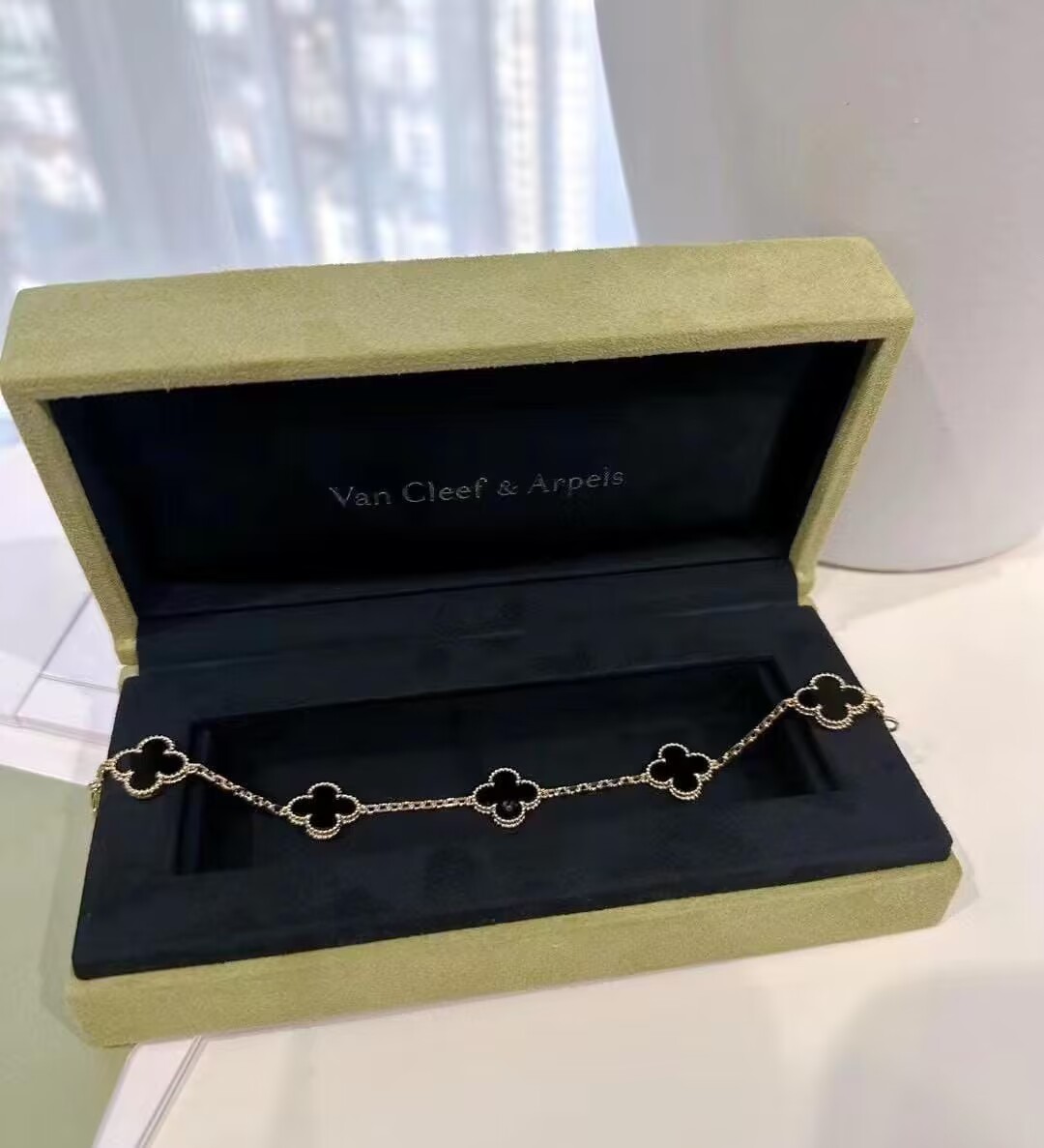 VCA Bracelet