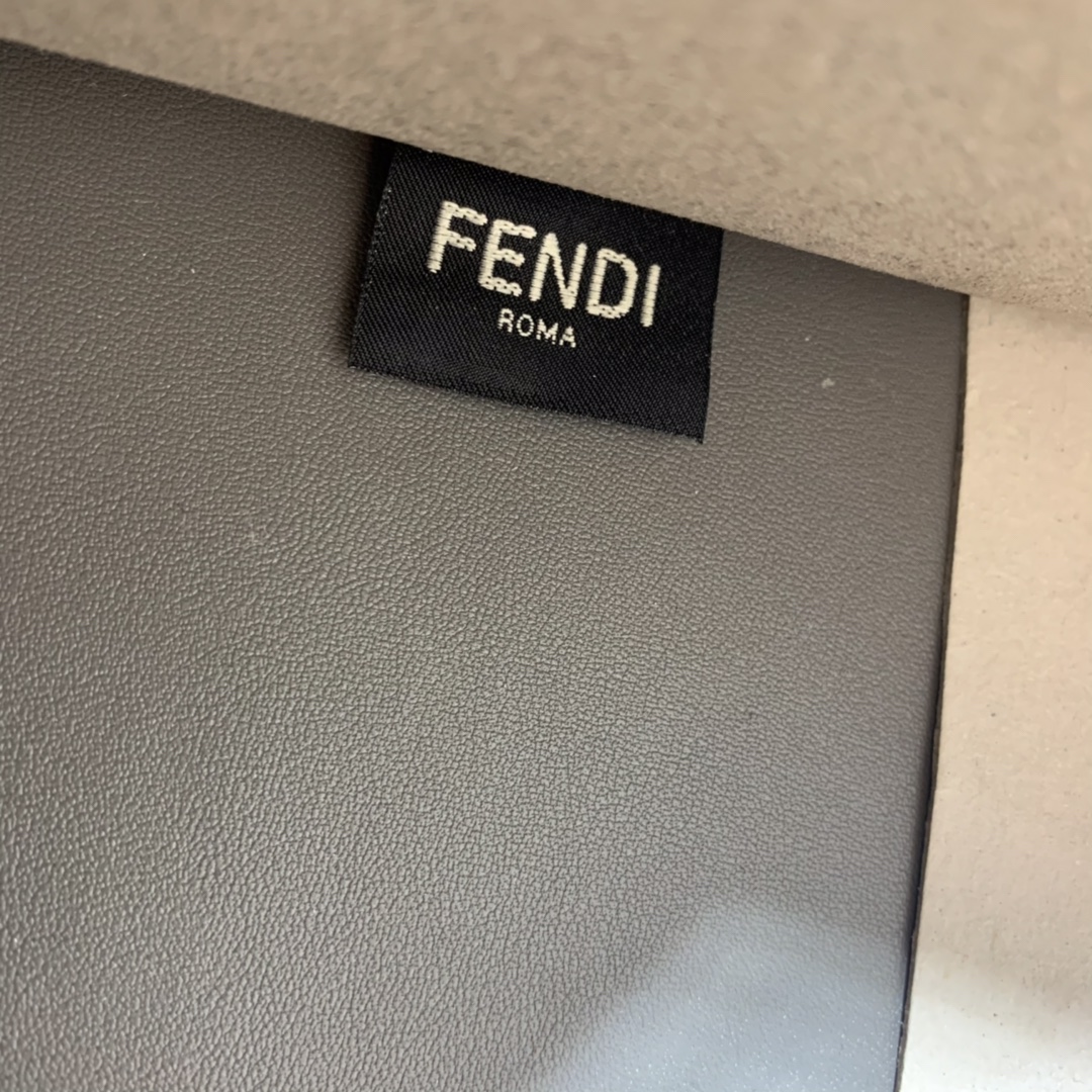 F**di tote-36*17*31cm