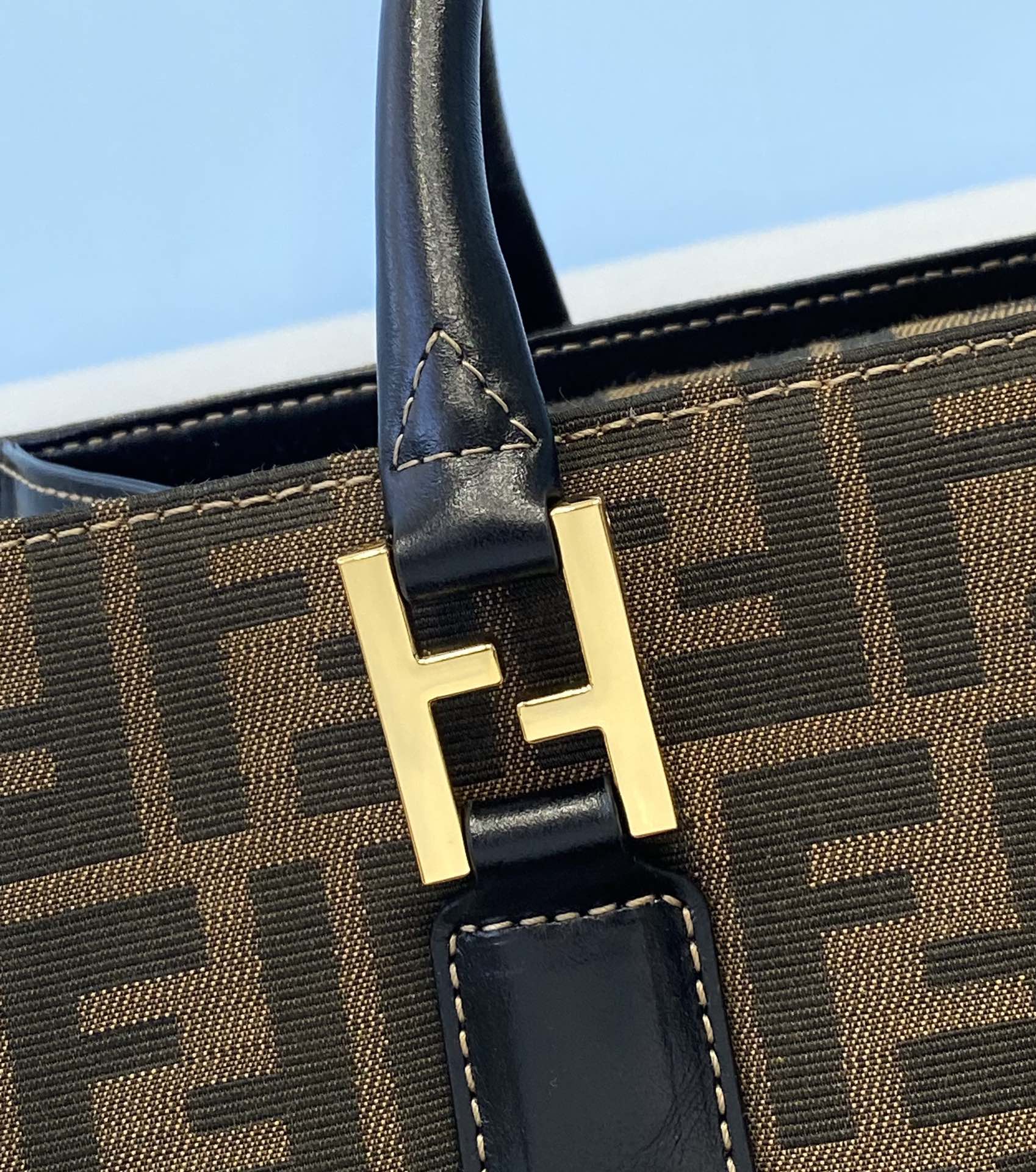 F**di vintage handbags-35×12×30cm