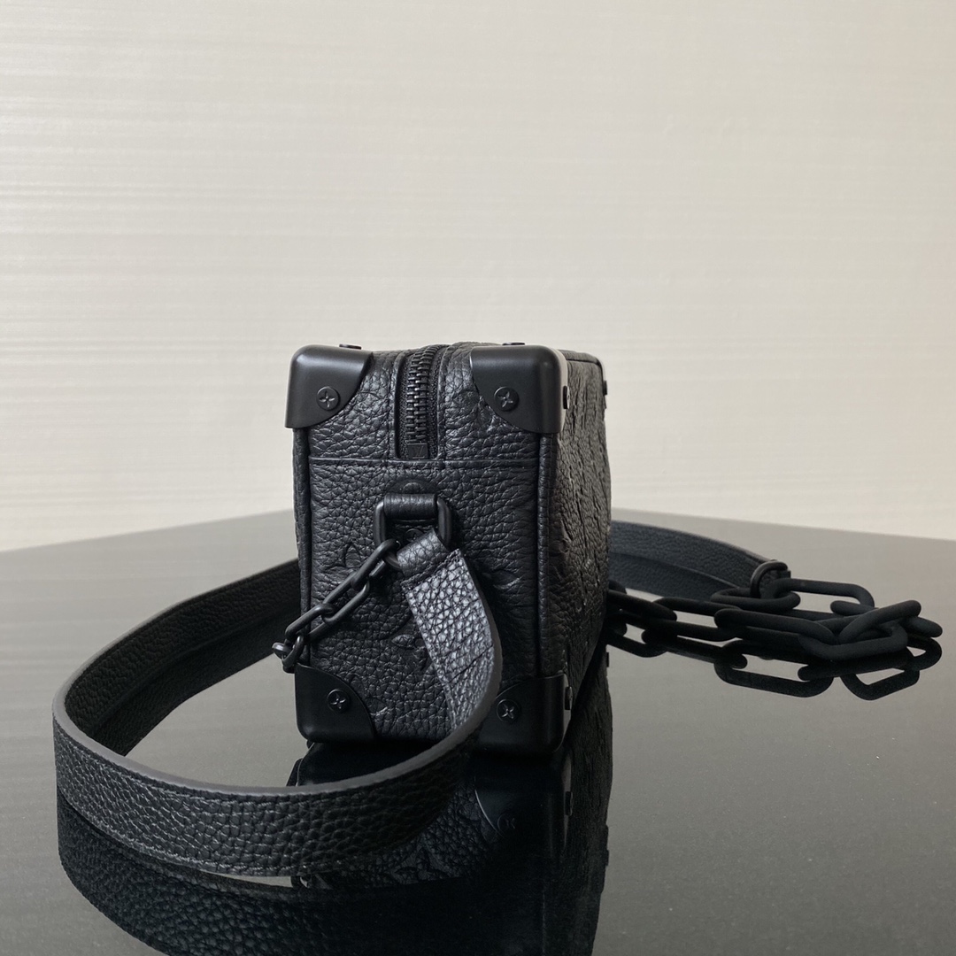 l0*is V*t0n mini soft trunk m80033-18.5 x13x8cm