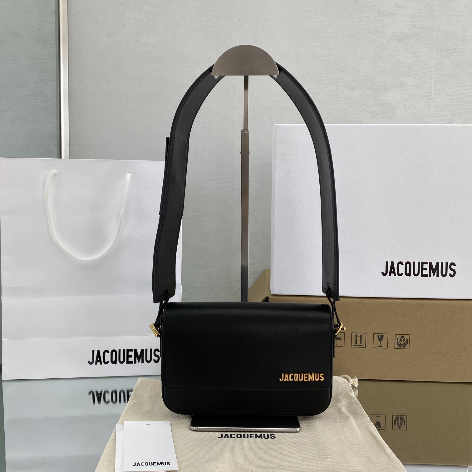 Ja*qvemvs le cienture bello-19*13*3.5cm