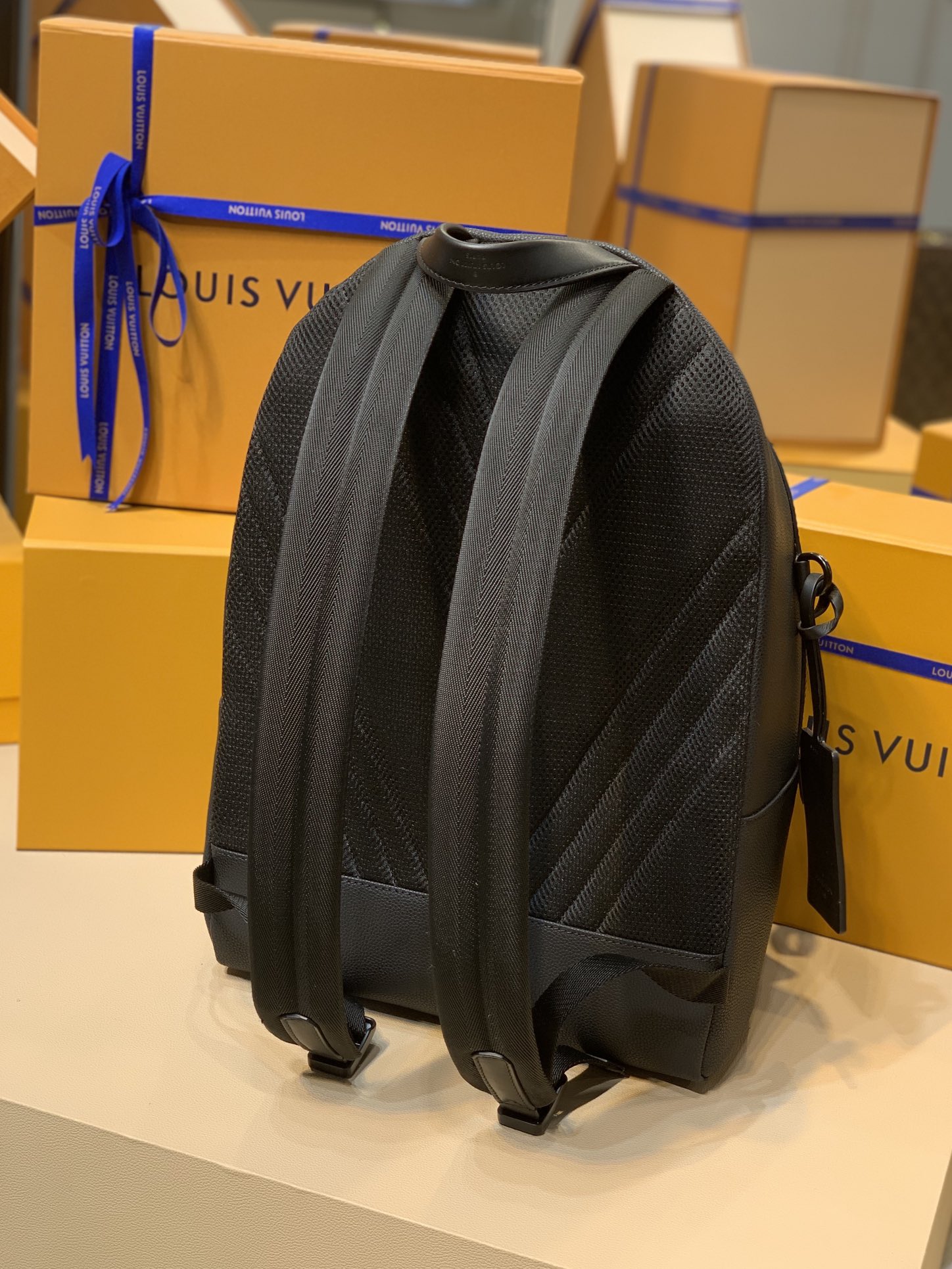 l0*is V*t0n aerogram backpack m57079-43*30*14cm