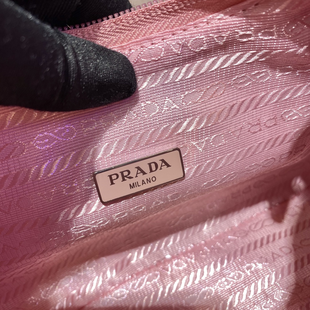 Pra*a nylon 1ne515 hobo bag-23*14*5cm