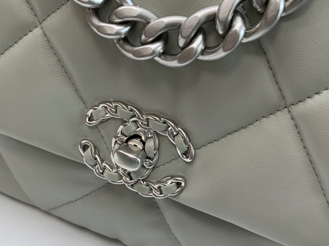 Ch@nel 19 Flap Bag-26CM