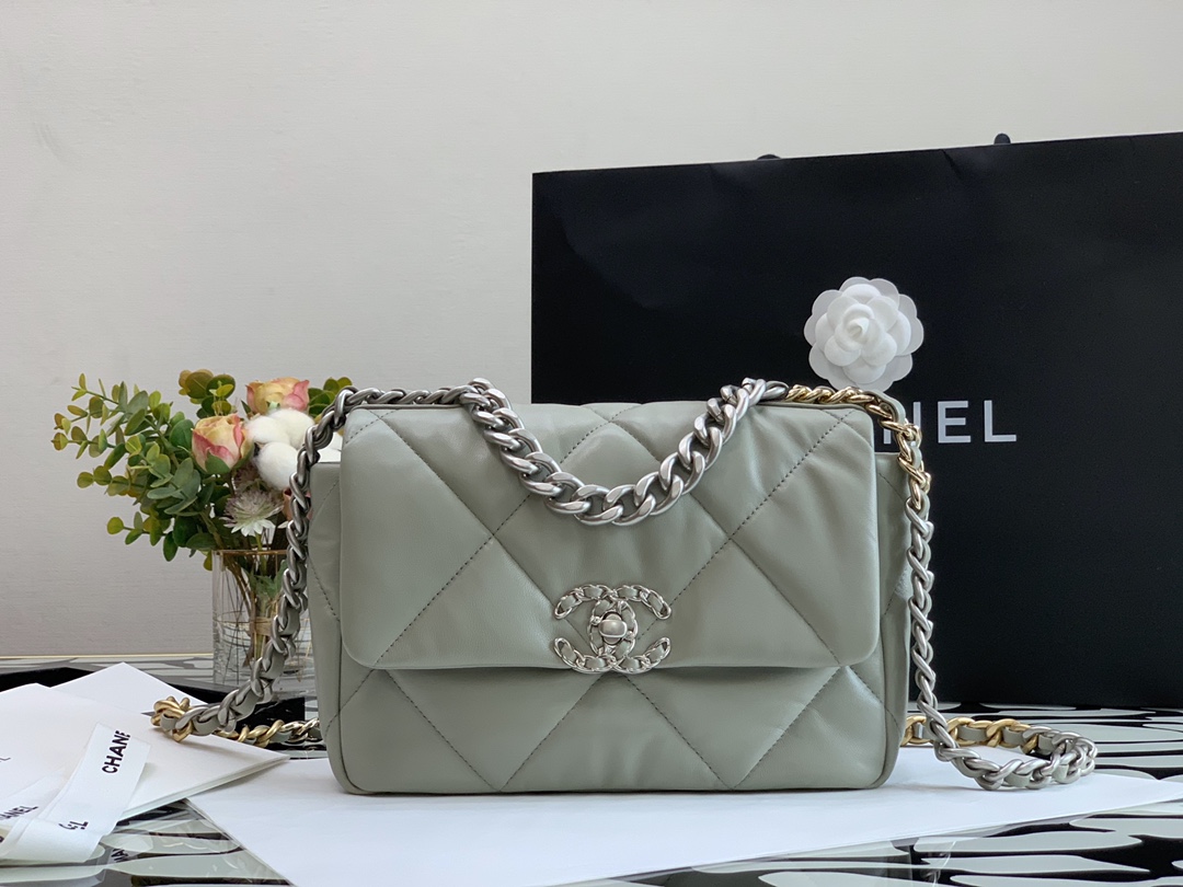 Ch@nel 19 Flap Bag-26CM