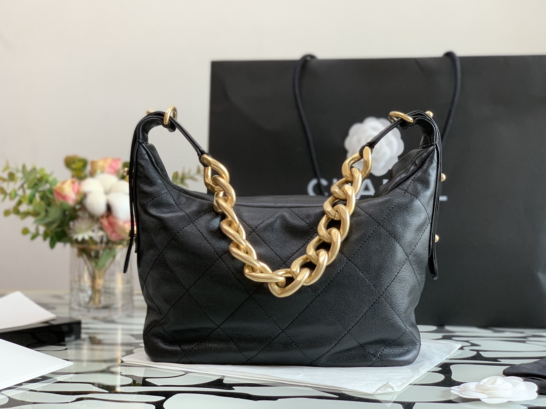 CHANLE Tote Bag