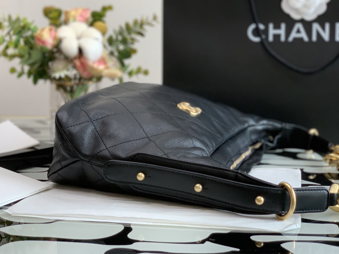 CHANLE Tote Bag