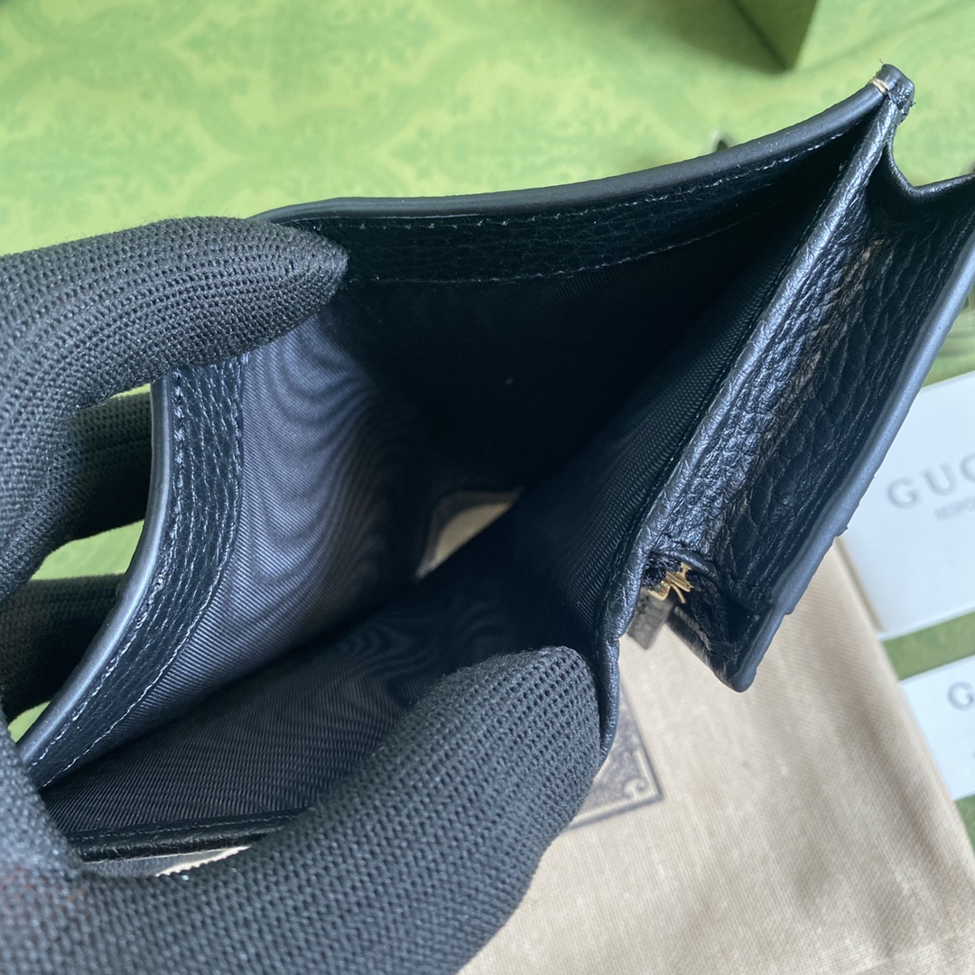 G*u*i wallet-11*9*3cm