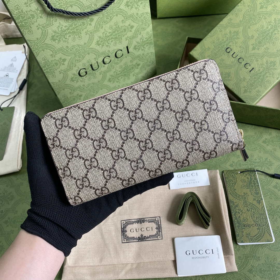 G*u*i wallet-19*10*2cm
