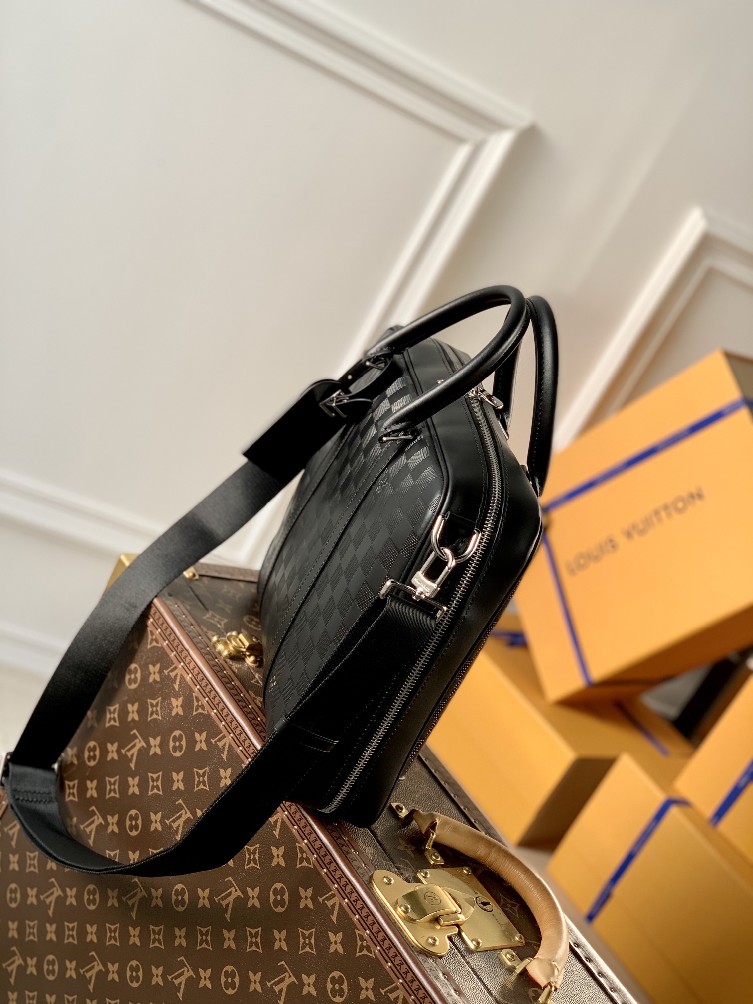 l0*is V*t0n n45288 damier infini onyx sirius -35*27*7m