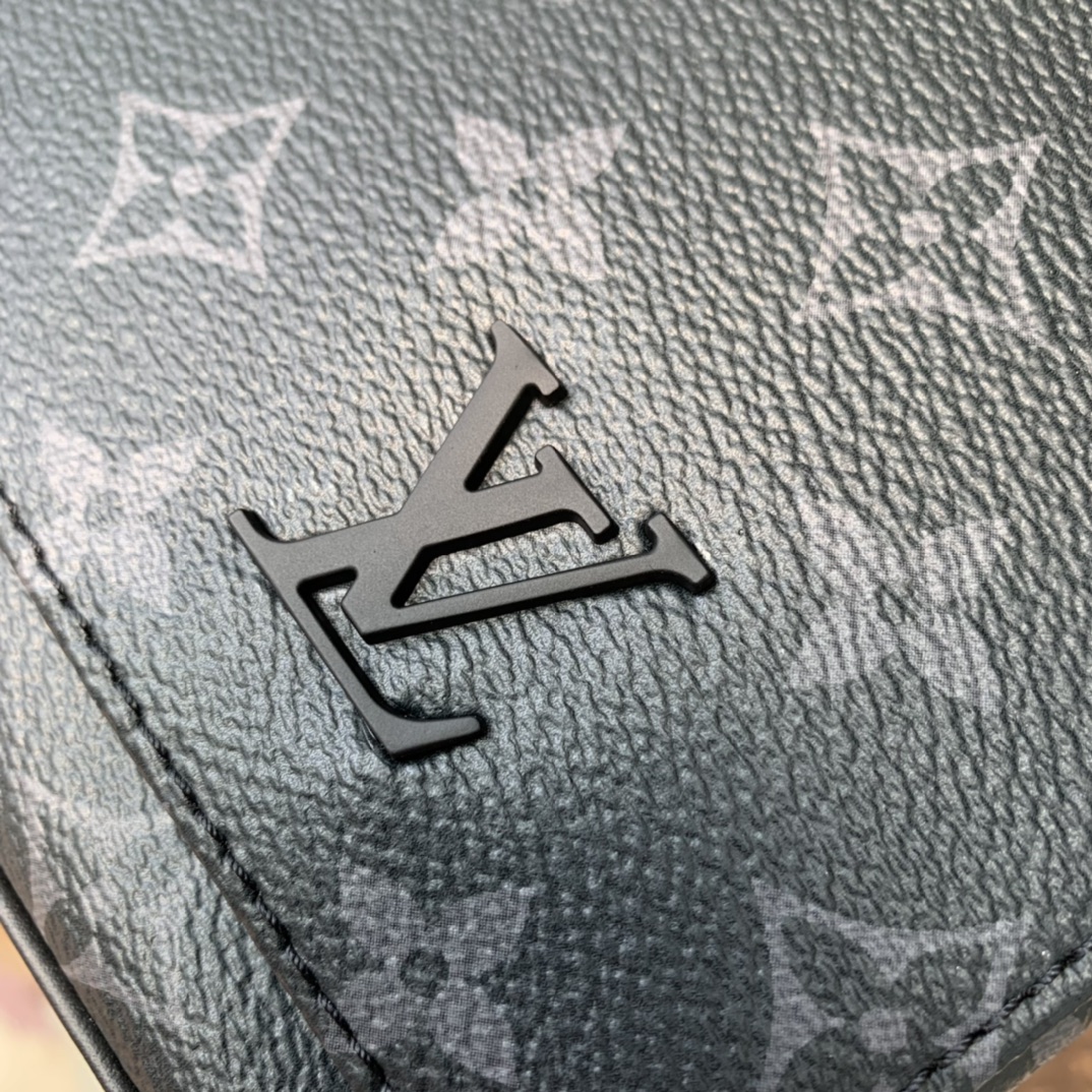 l0*is V*t0n district messenger bag-m46255-26*20*7cm