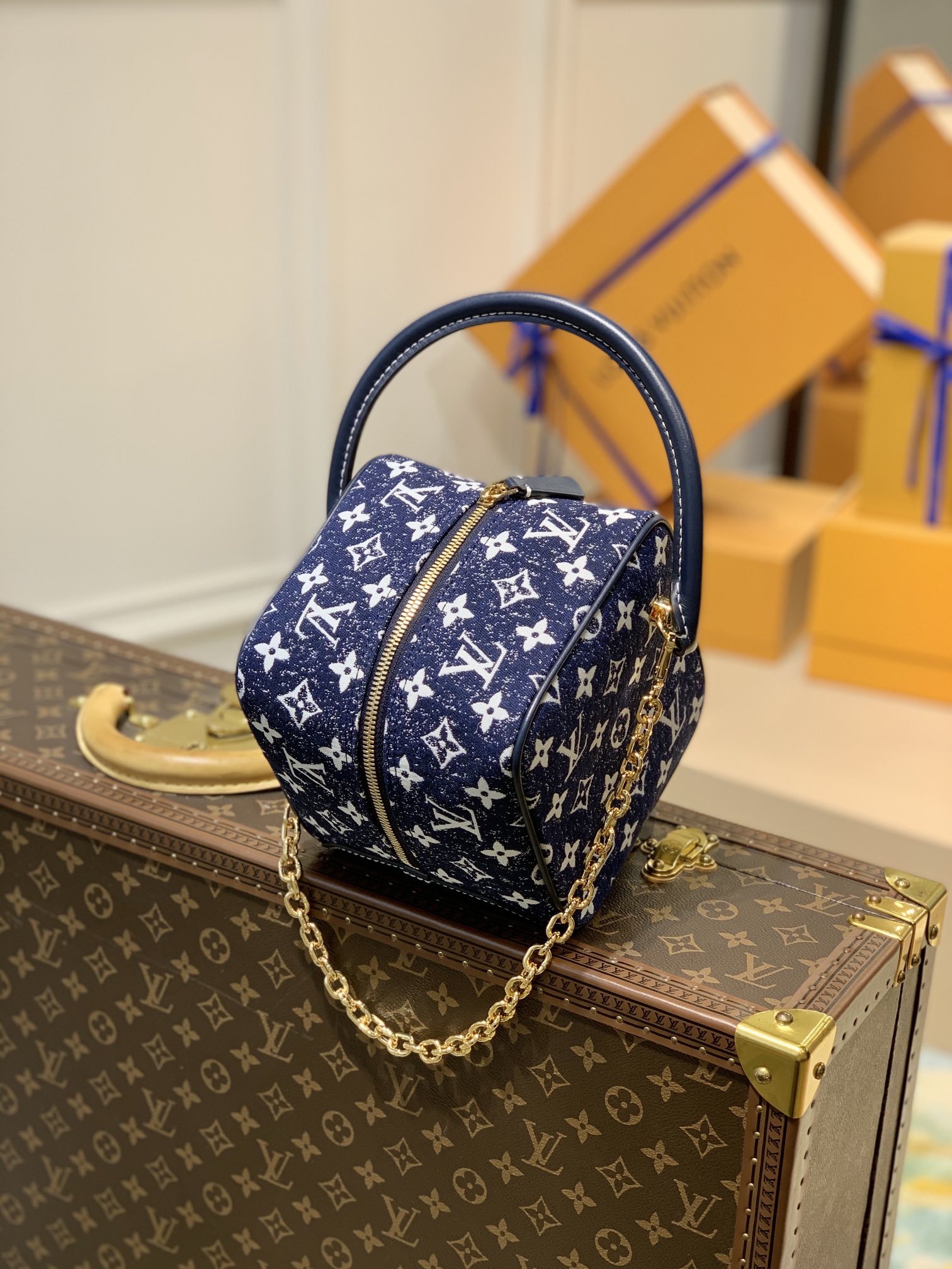 l0*is V*t0n square handbags- m59611-16*16*16cm