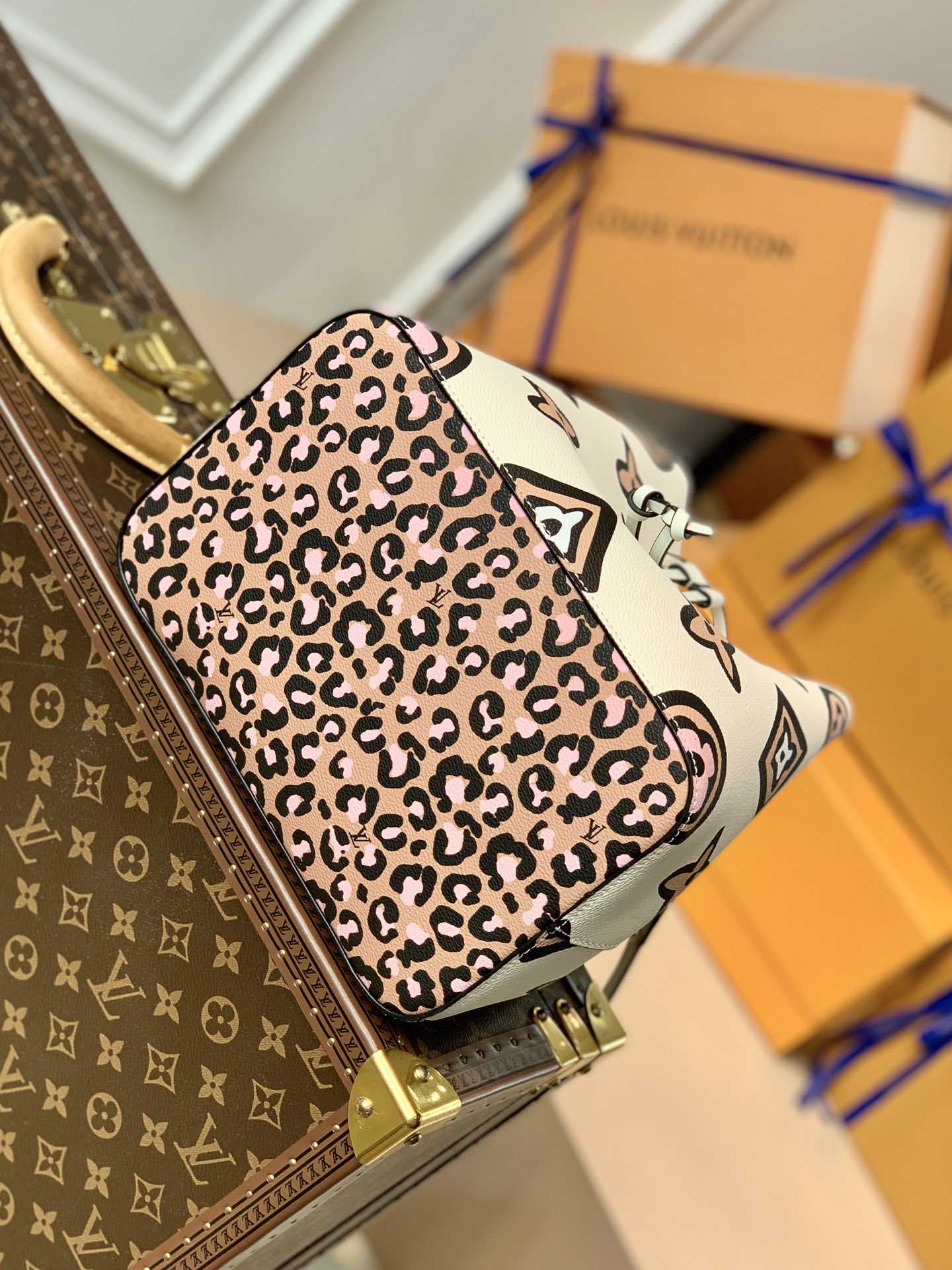 l0*is V*t0n wild at heart speedy bandoulière 25-25*19*15cm