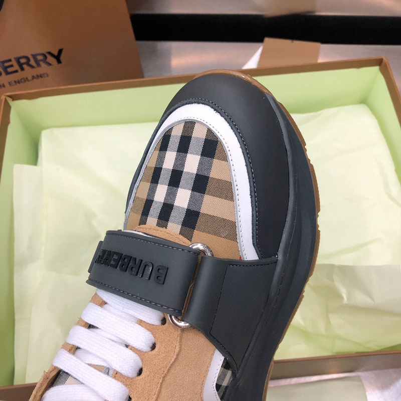 B**rry sneakers
