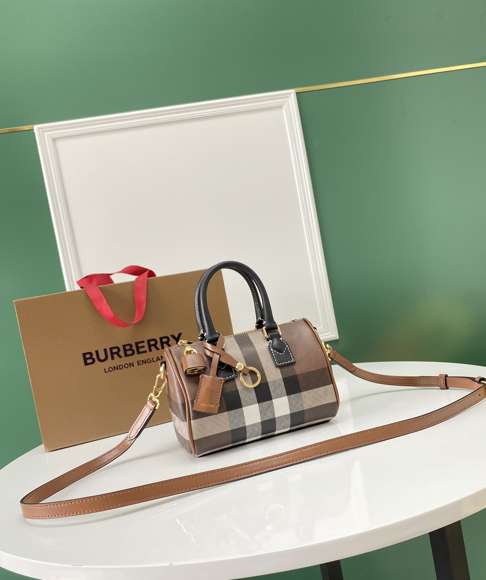 B**rry handbags-18.5*11*12 /30*15*21cm