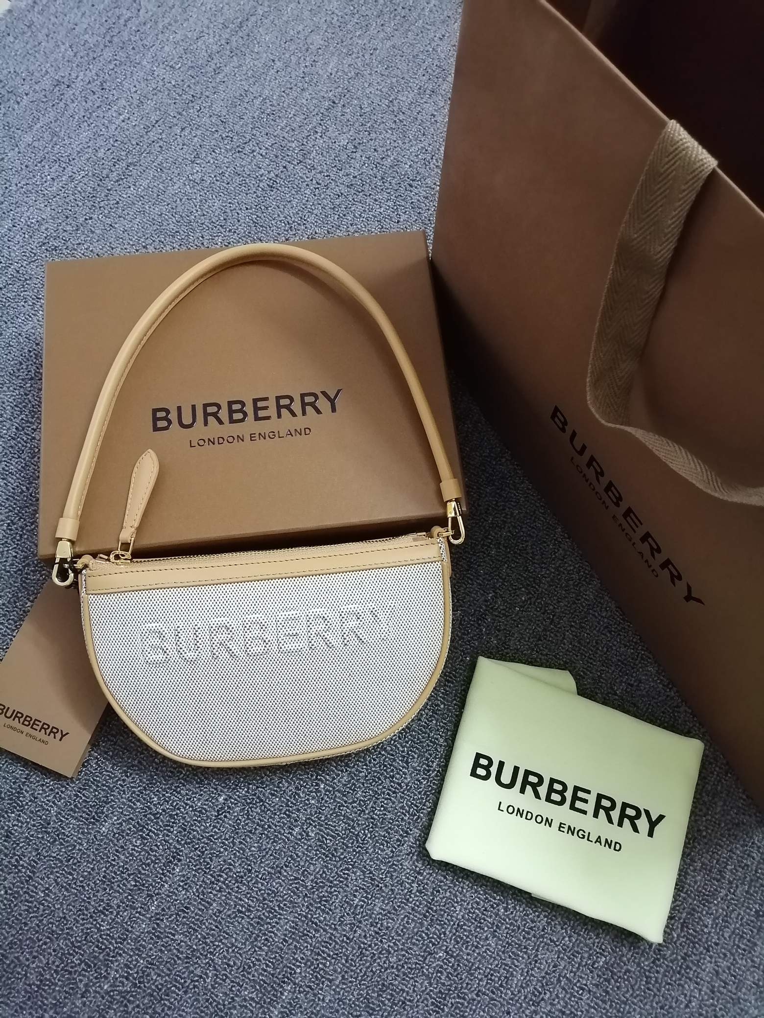 B**rry vintage bag-21*4*12cm