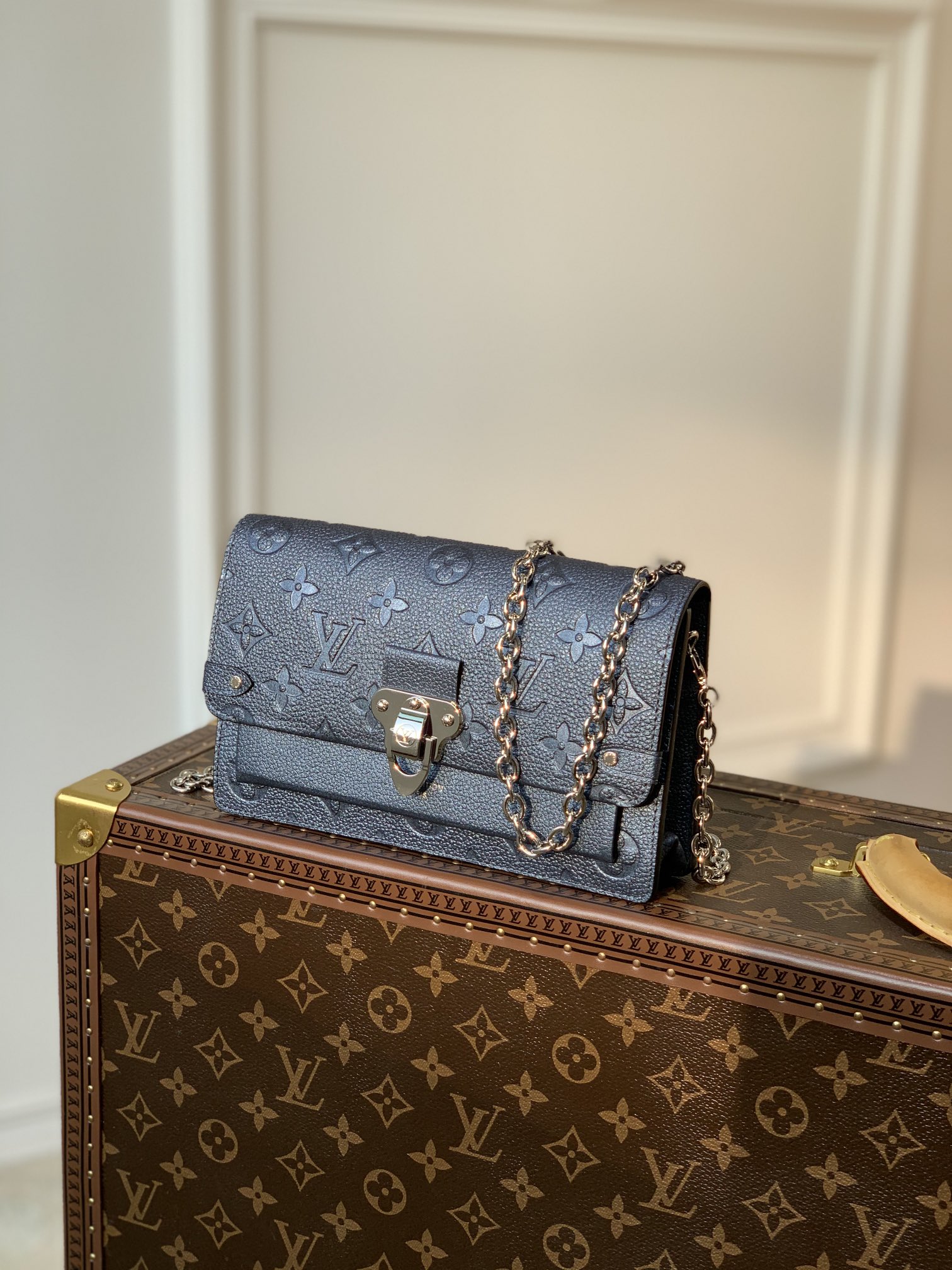 l0*is V*t0n vavin handbags-19*13*4cm